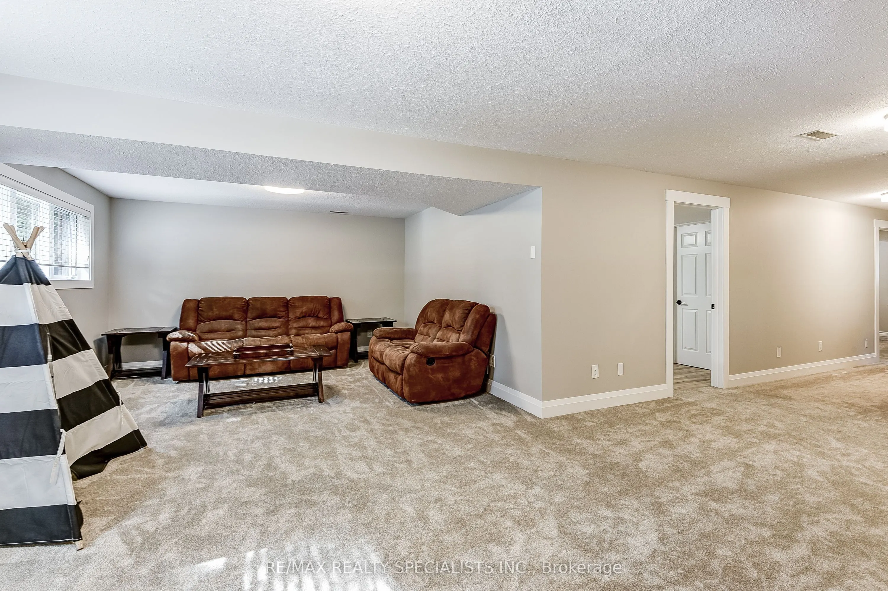 40 Kevin Crescent