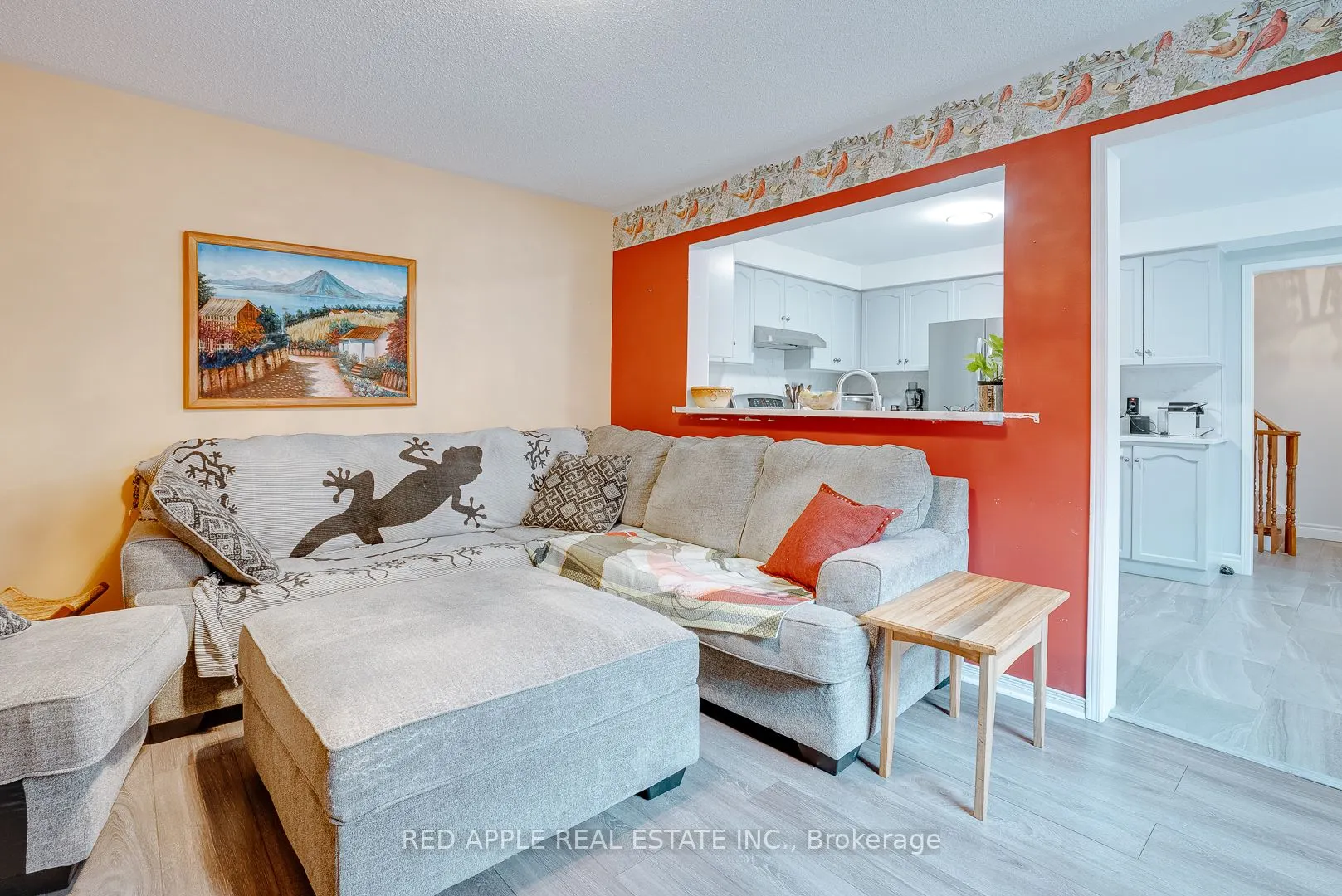60 Snedden Avenue