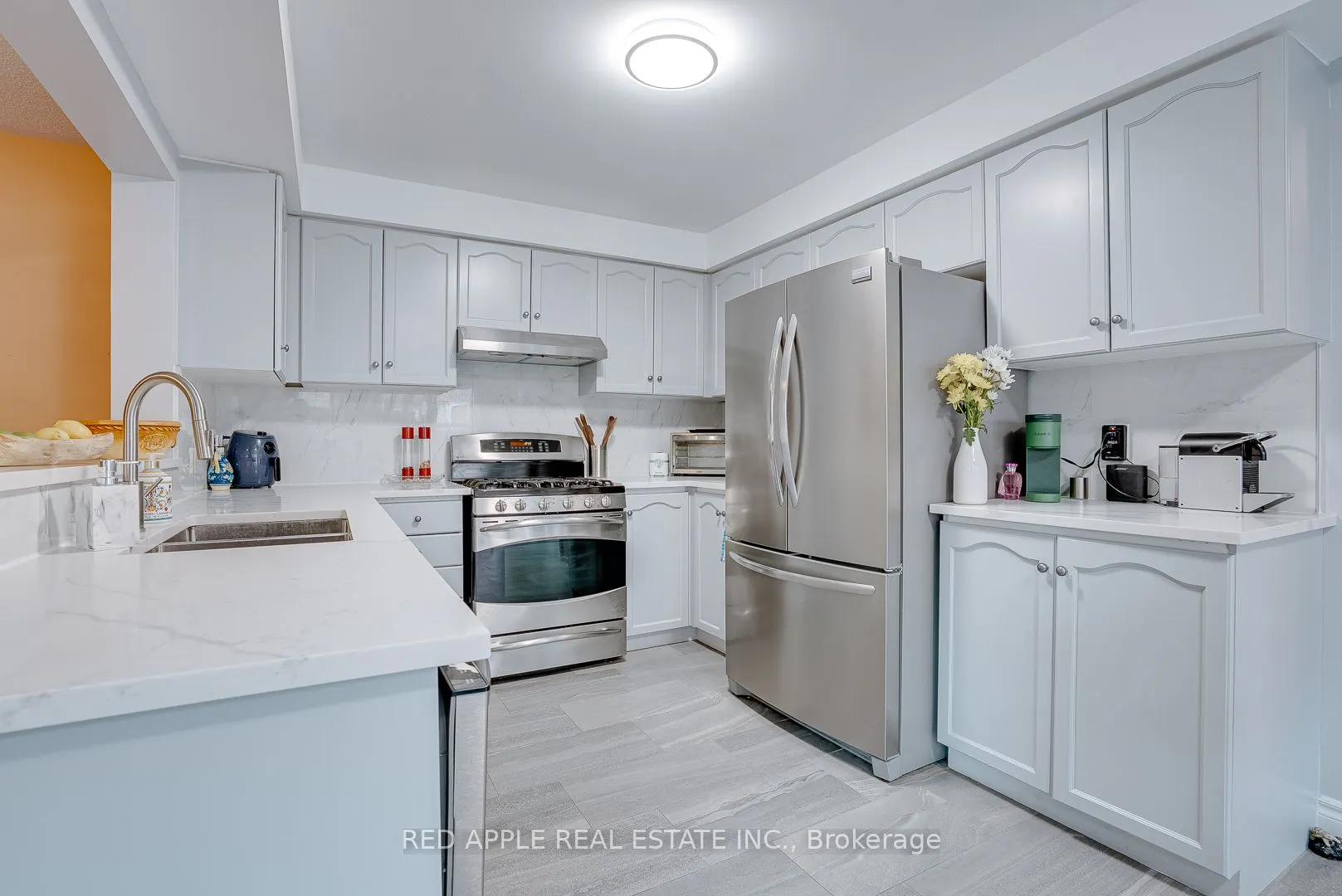 60 Snedden Avenue