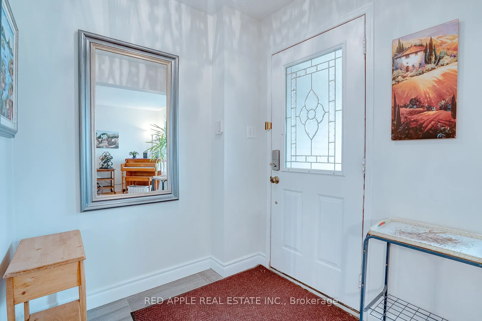 60 Snedden Avenue