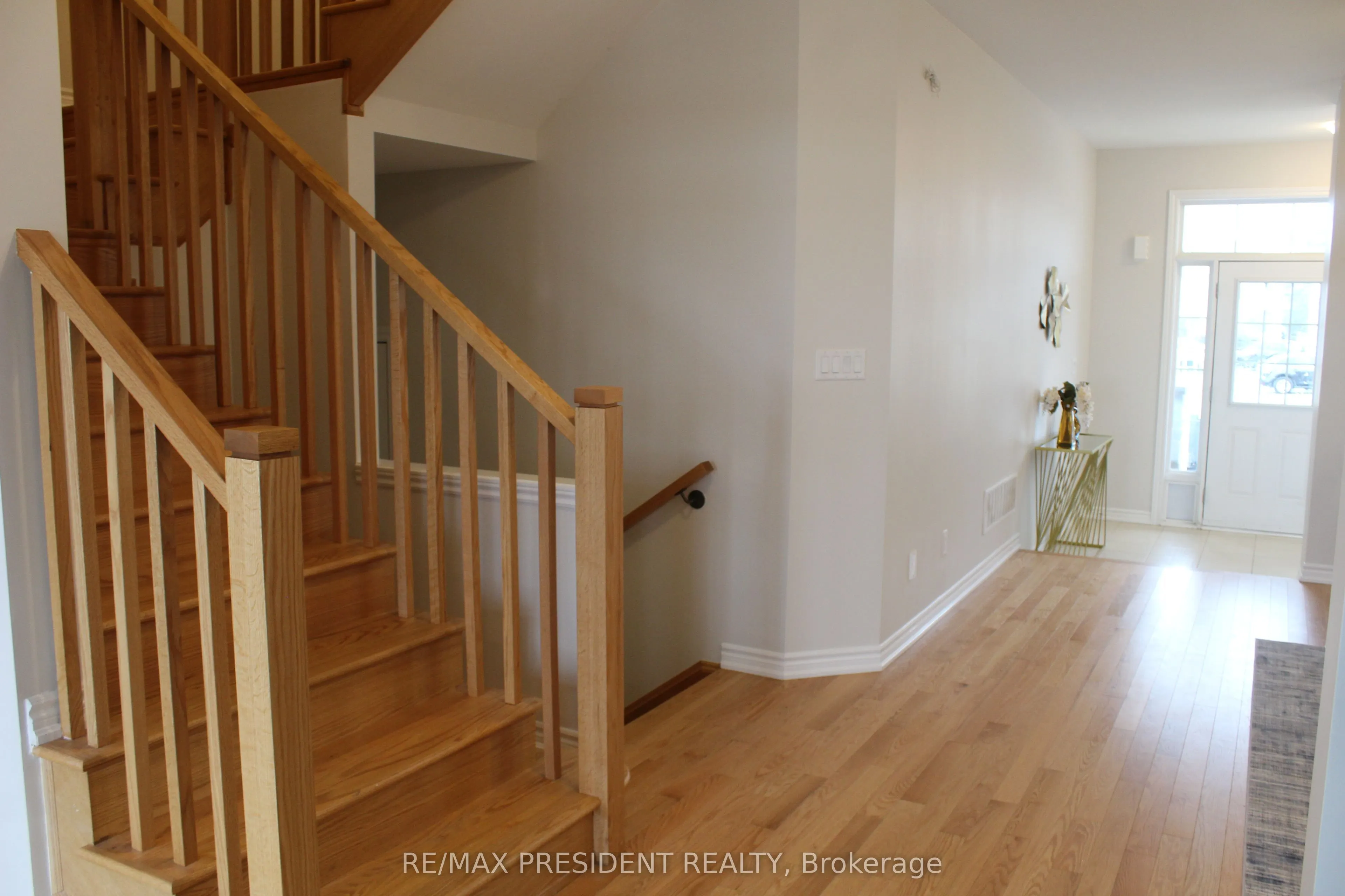 83 Brethet Heights