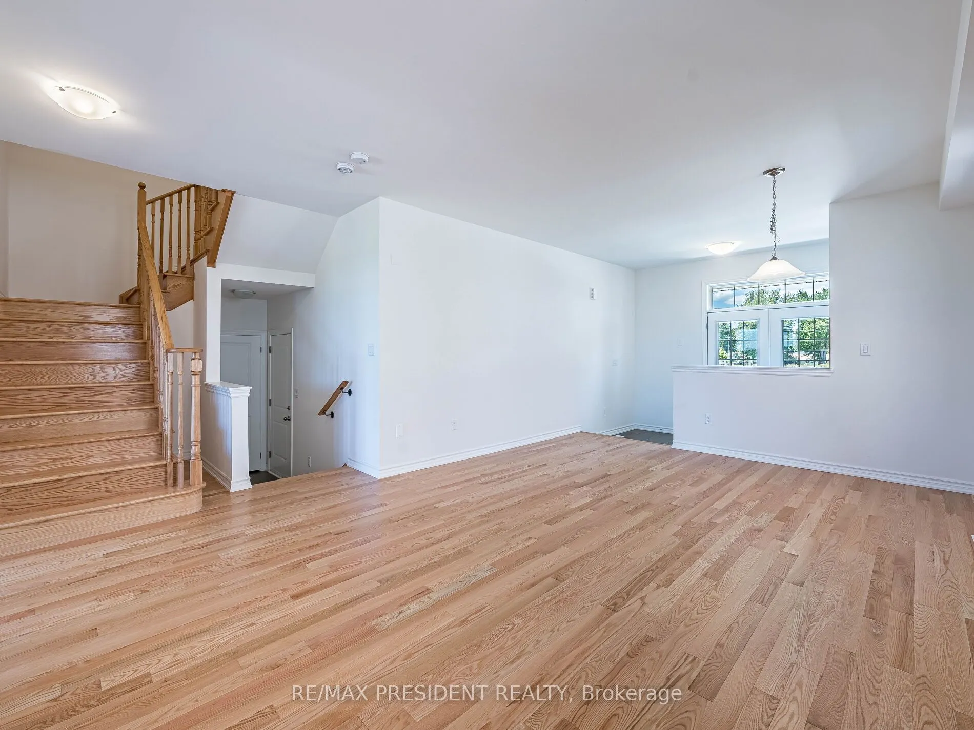 65 Brethet Heights
