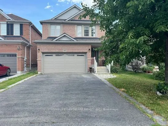 863 Oaktree Crescent