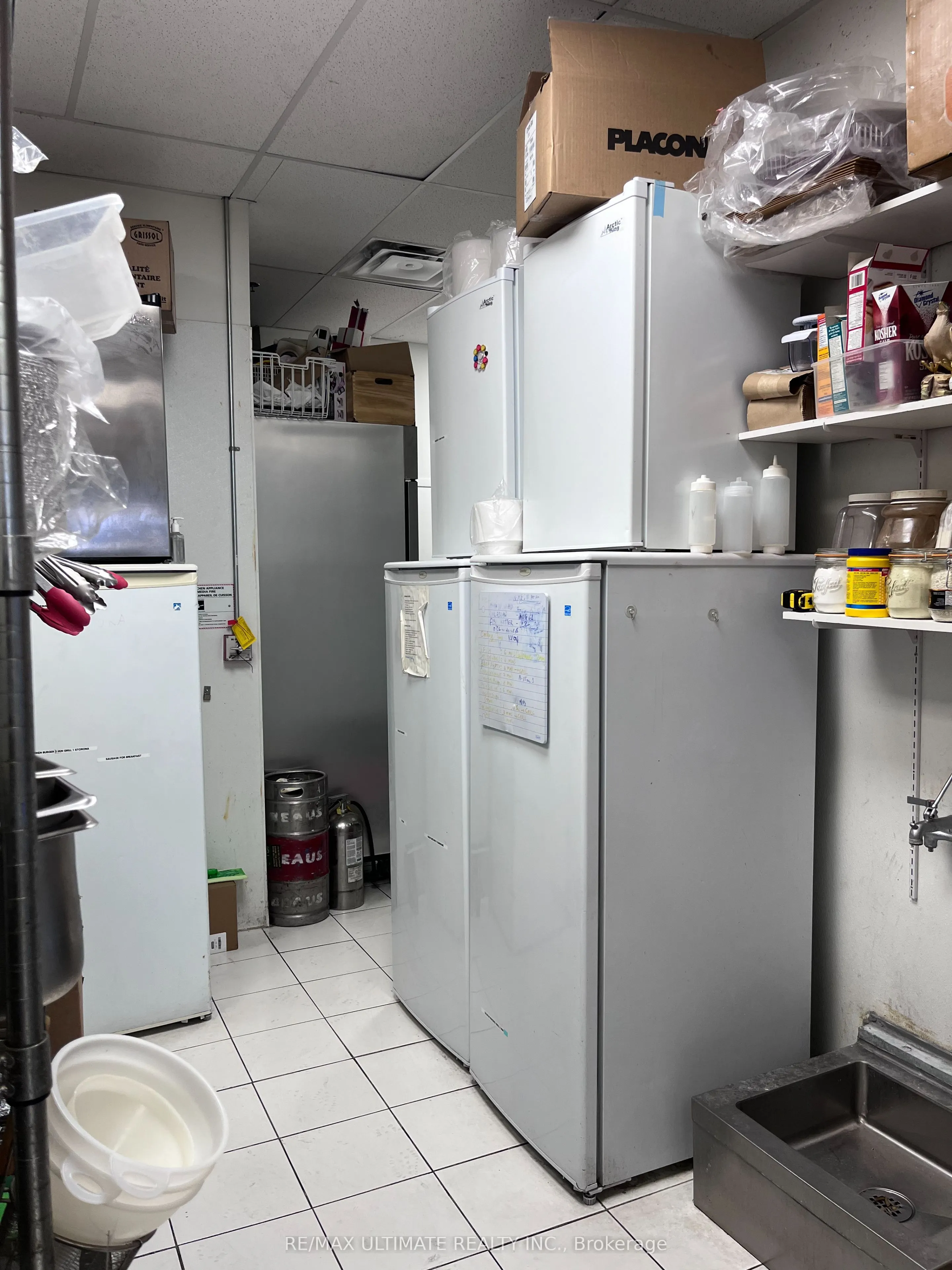 8707 Dufferin Street, #22