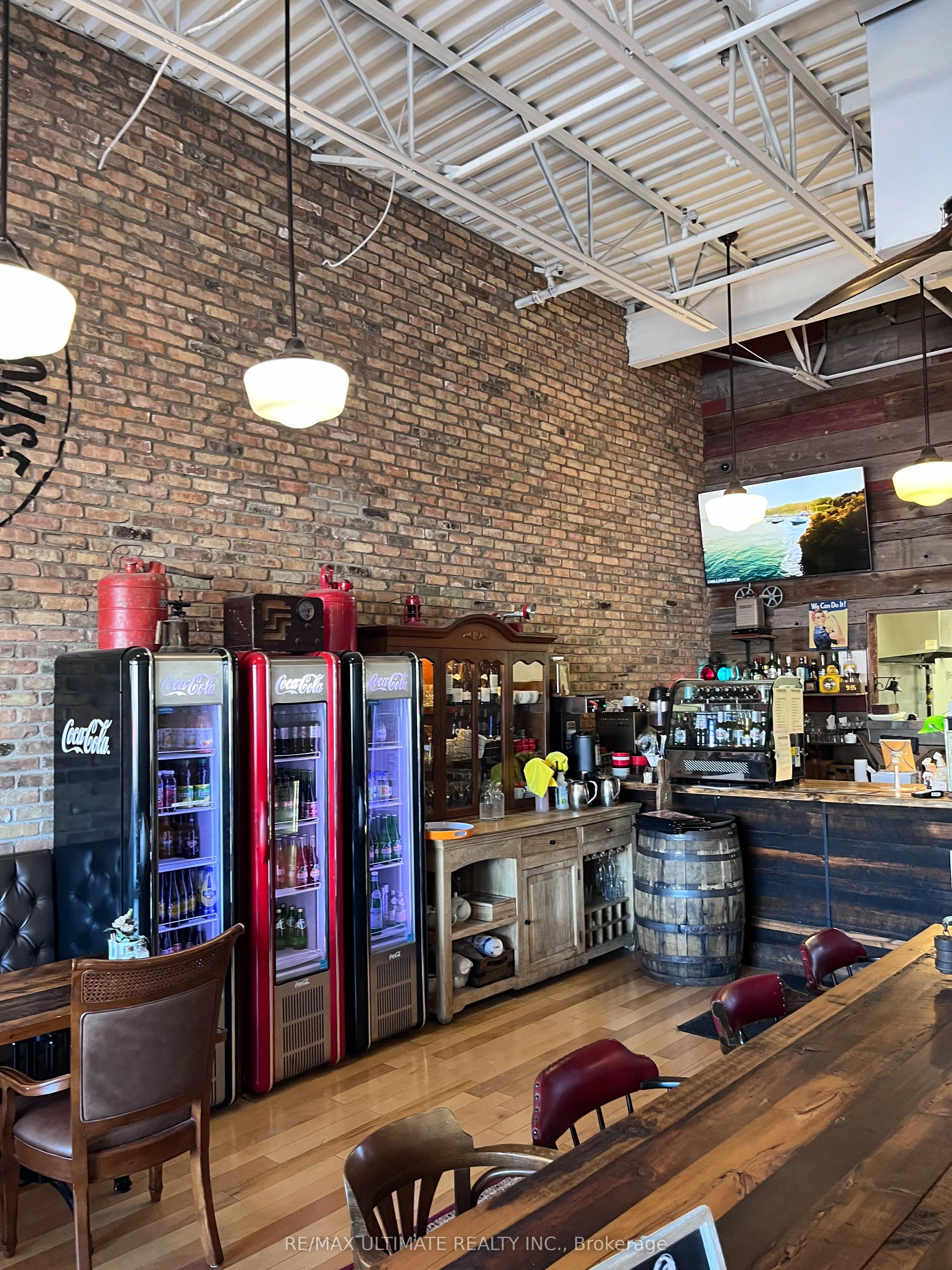 8707 Dufferin Street, #22