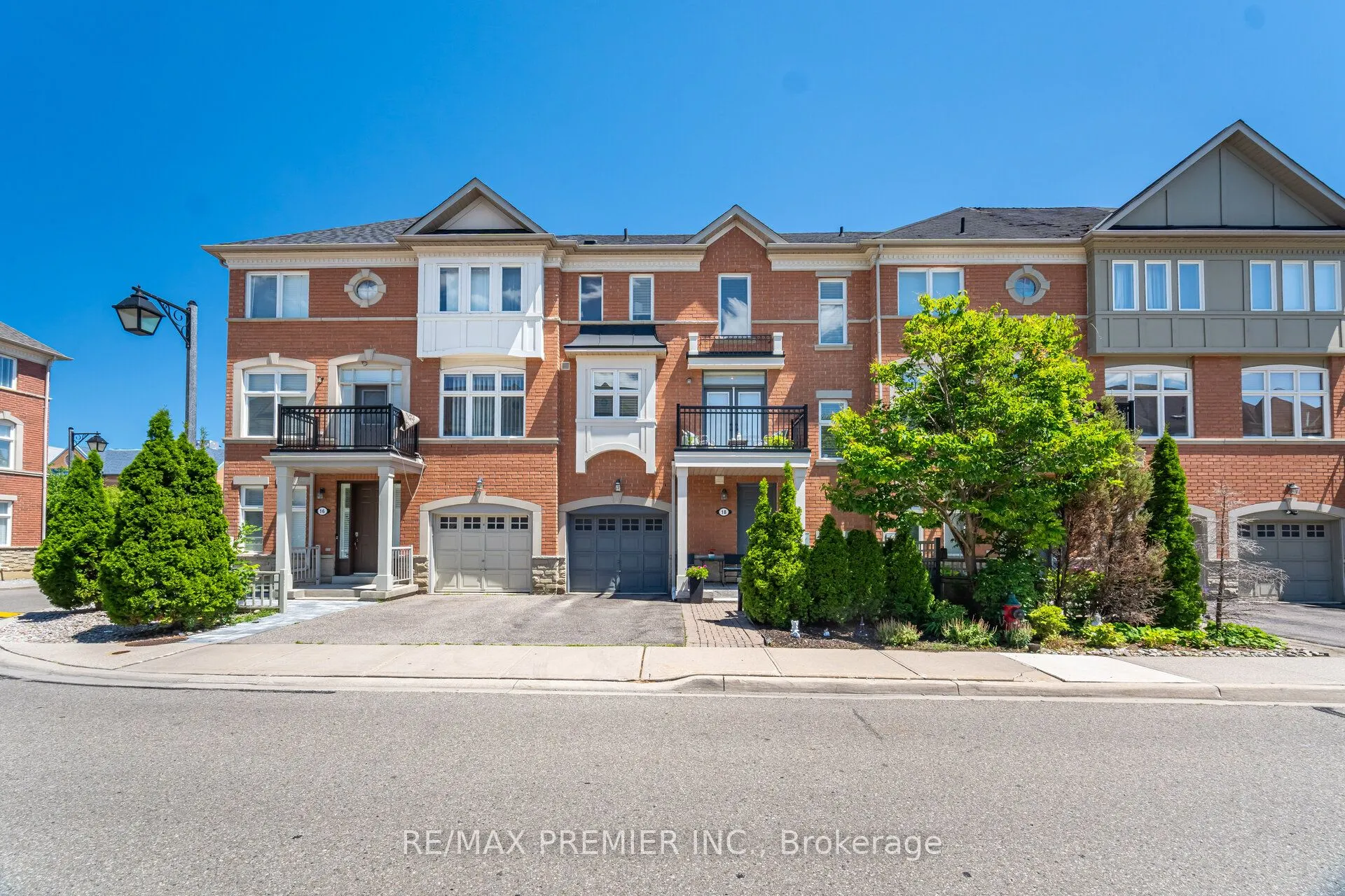 18 Helen Street