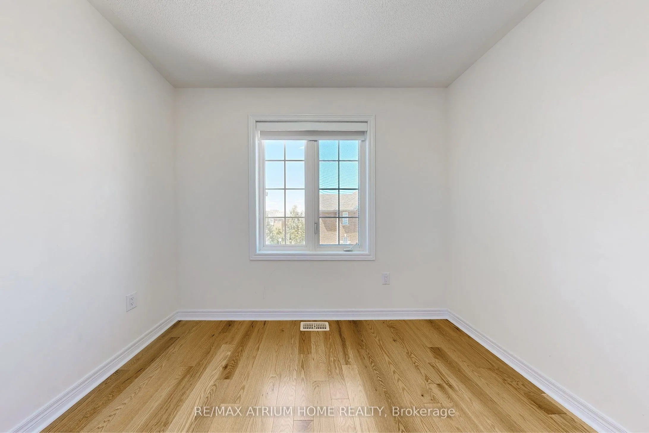15 Old Colony Road, #99