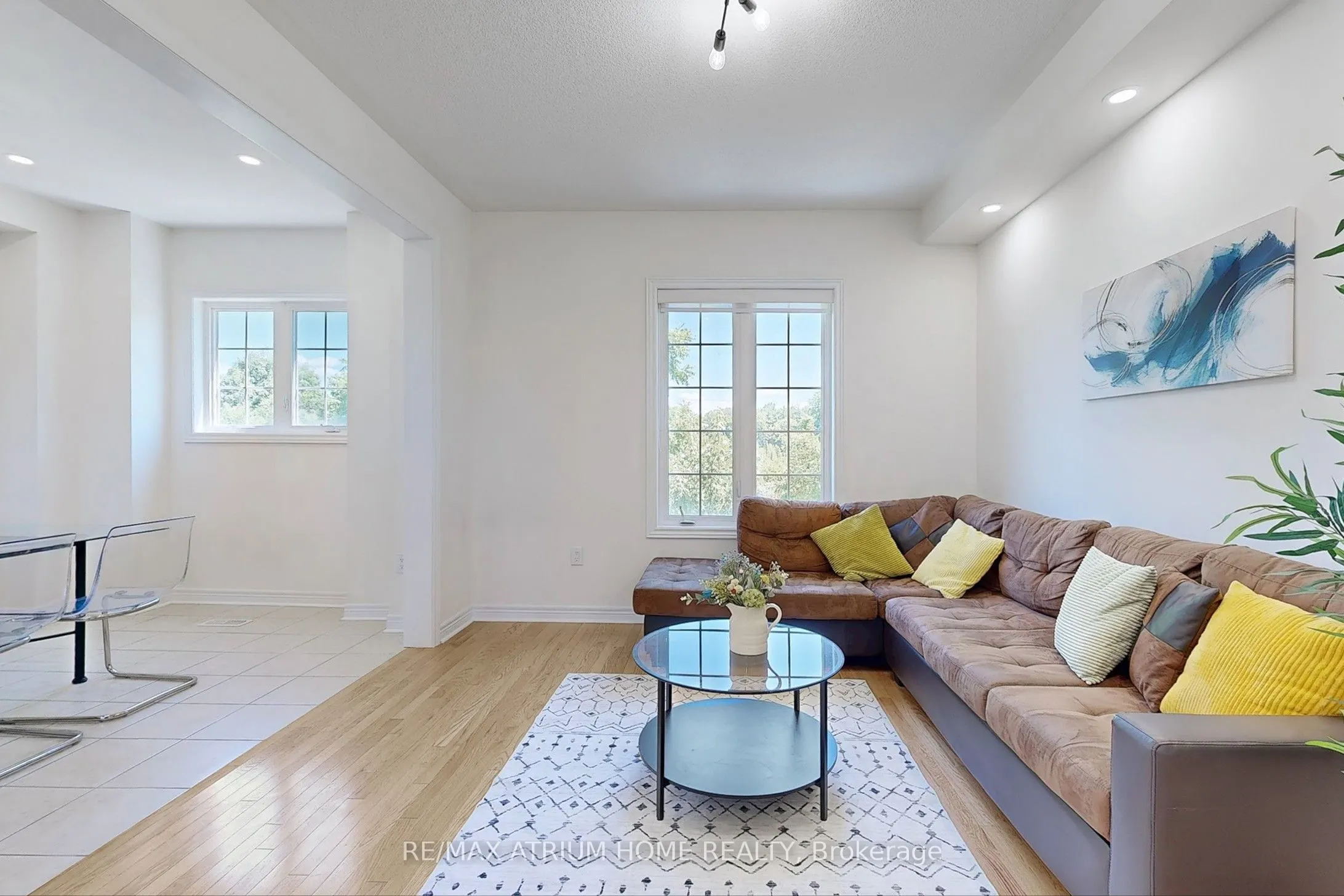 15 Old Colony Road, #99