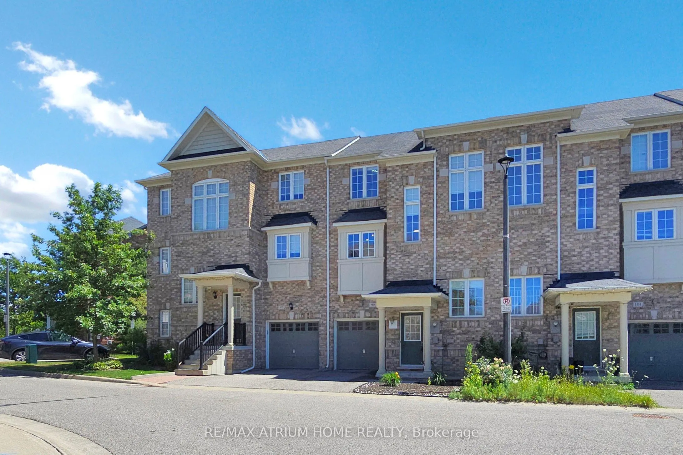 15 Old Colony Road, #99