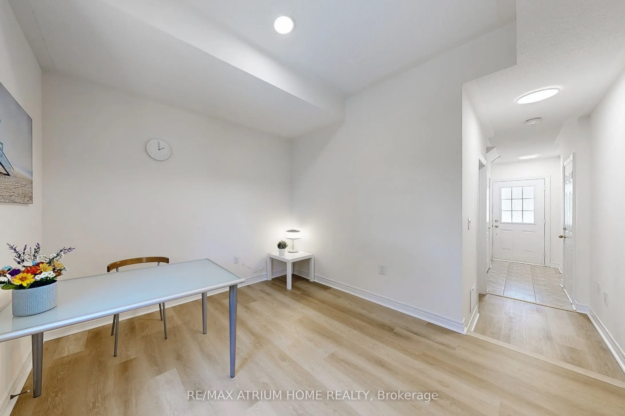 15 Old Colony Road, #99
