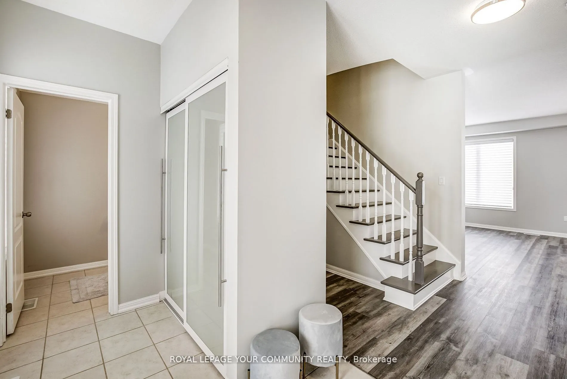 16 Don Hadden Crescent