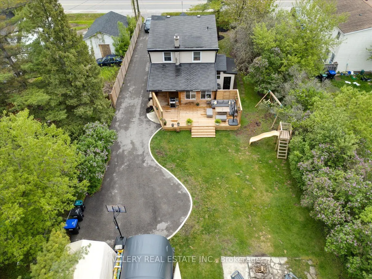 1020 Ewart Street