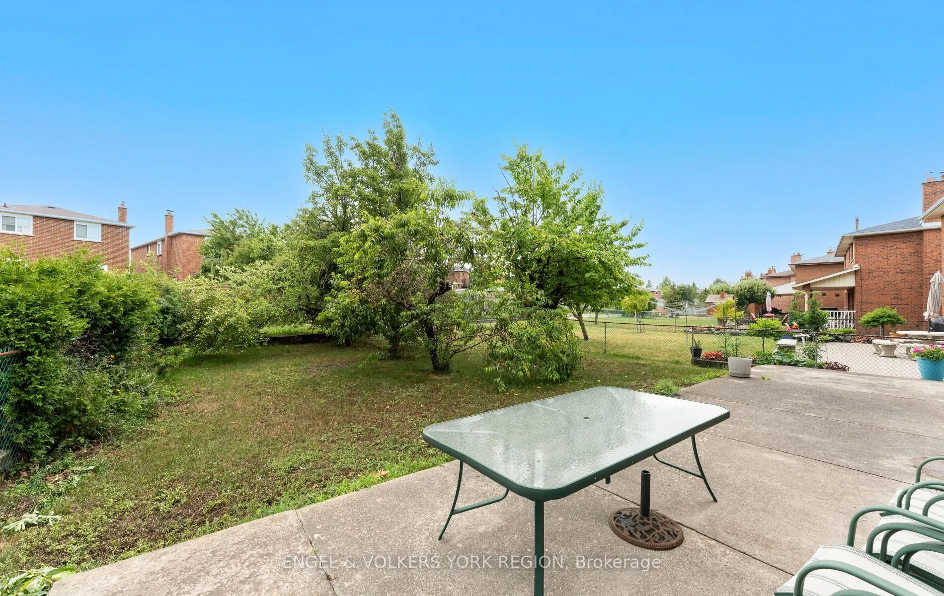 49 Thistle Ridge Drive
