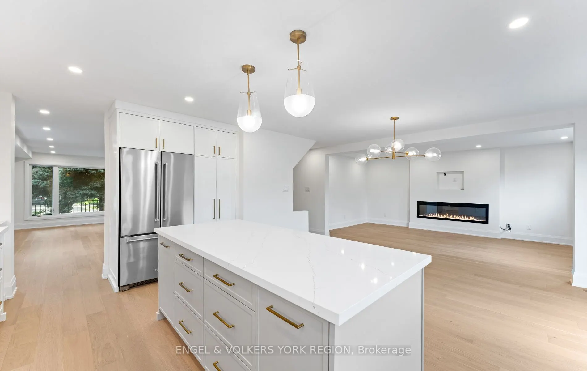 49 Thistle Ridge Drive