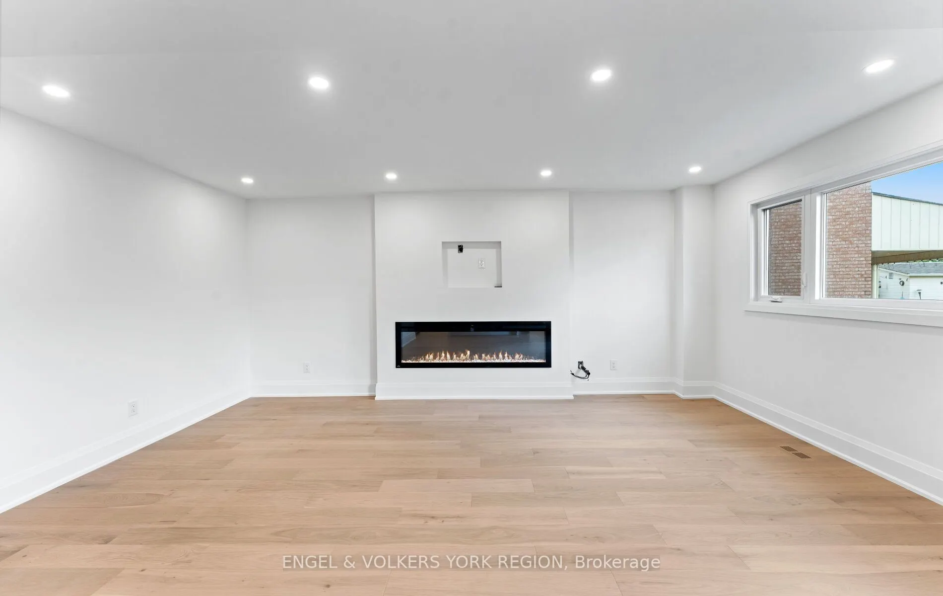 49 Thistle Ridge Drive