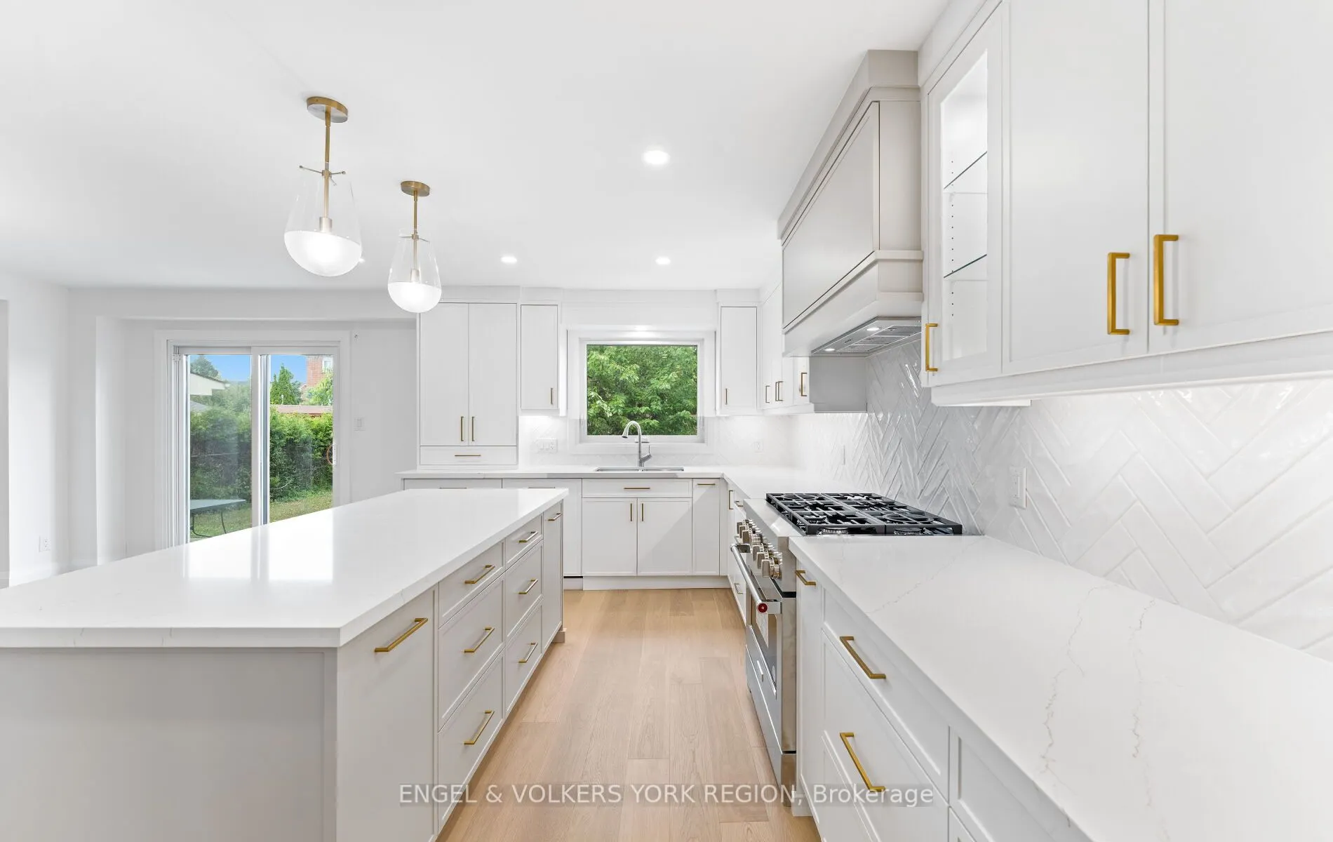 49 Thistle Ridge Drive