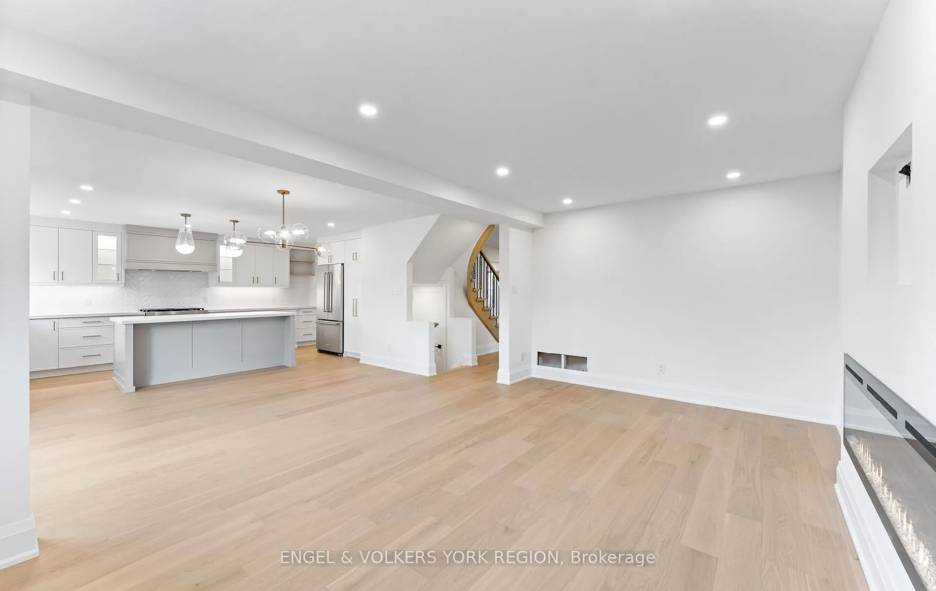 49 Thistle Ridge Drive