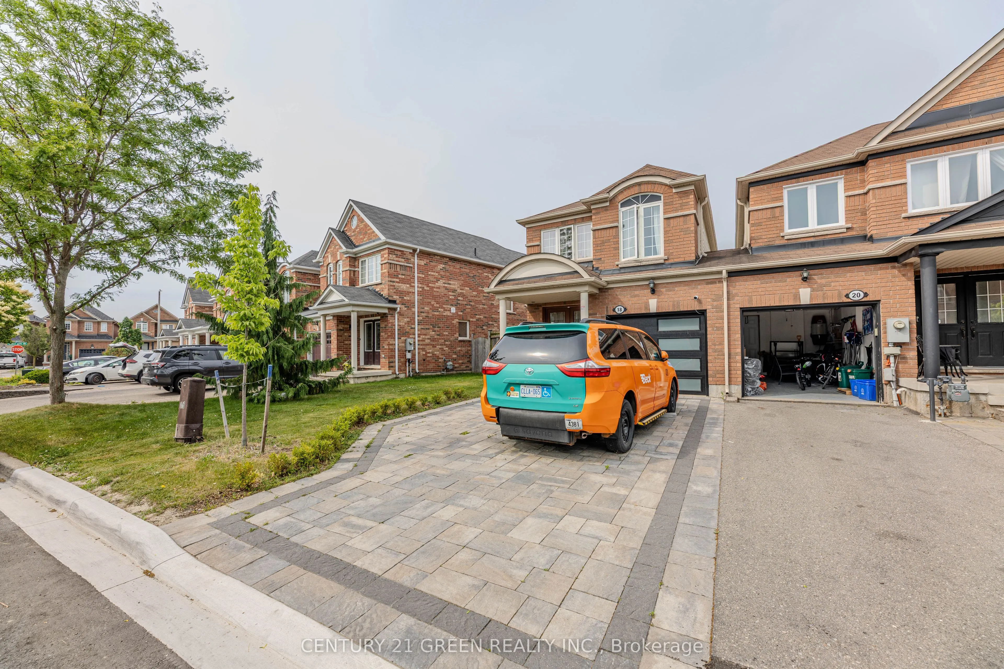 18 Summit Drive