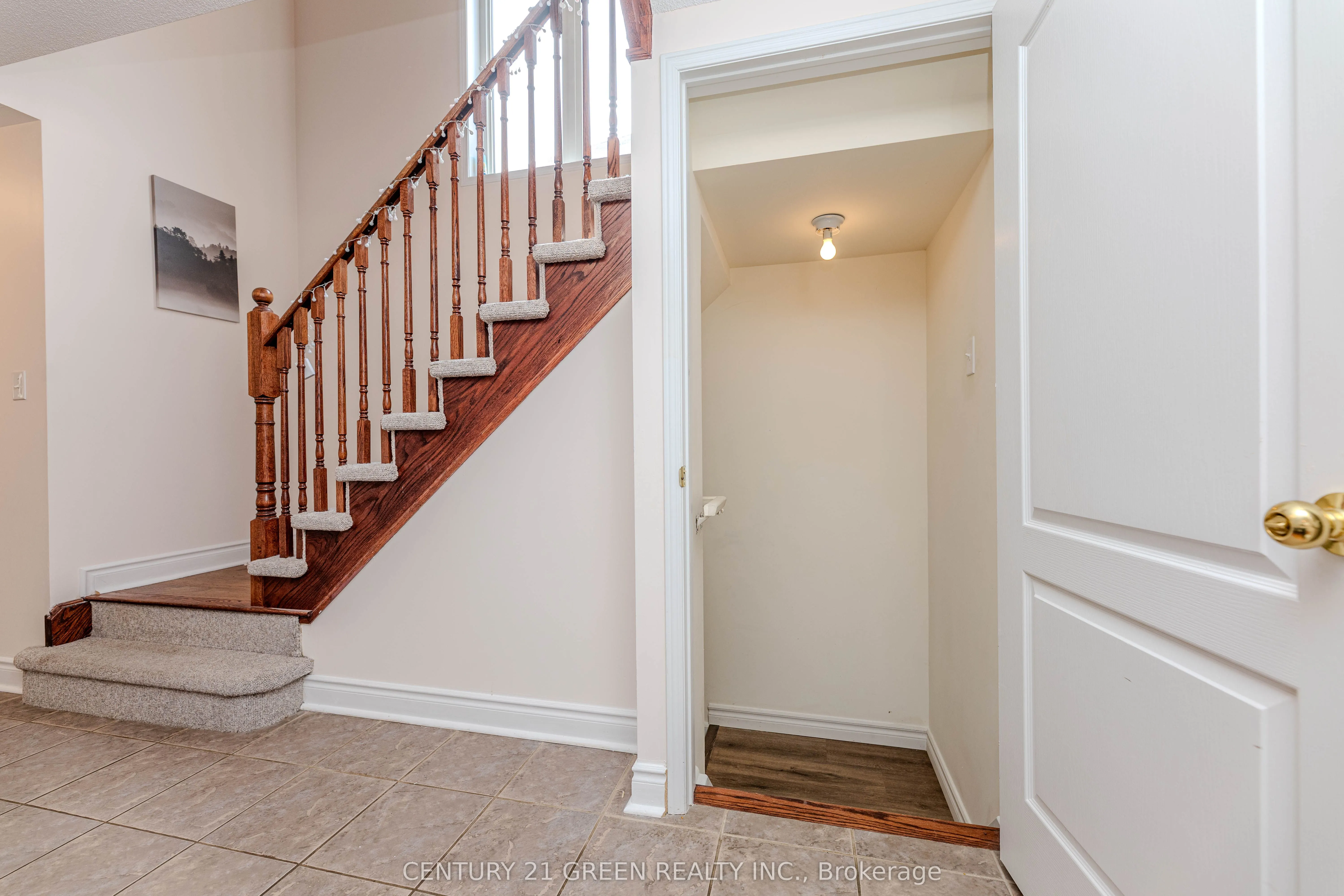 18 Summit Drive