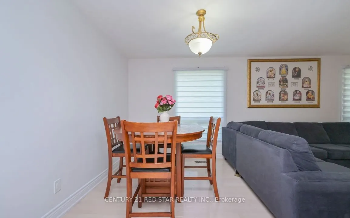 99 Boyne Crescent