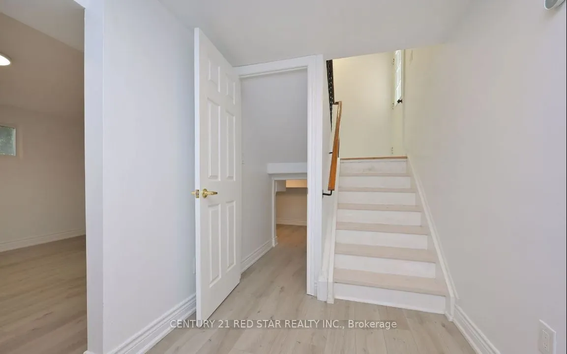 99 Boyne Crescent