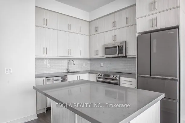 75 Oneida Crescent, #PH04