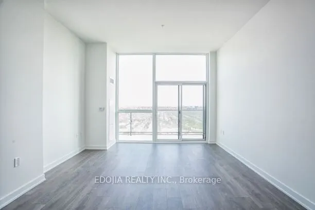75 Oneida Crescent, #PH04