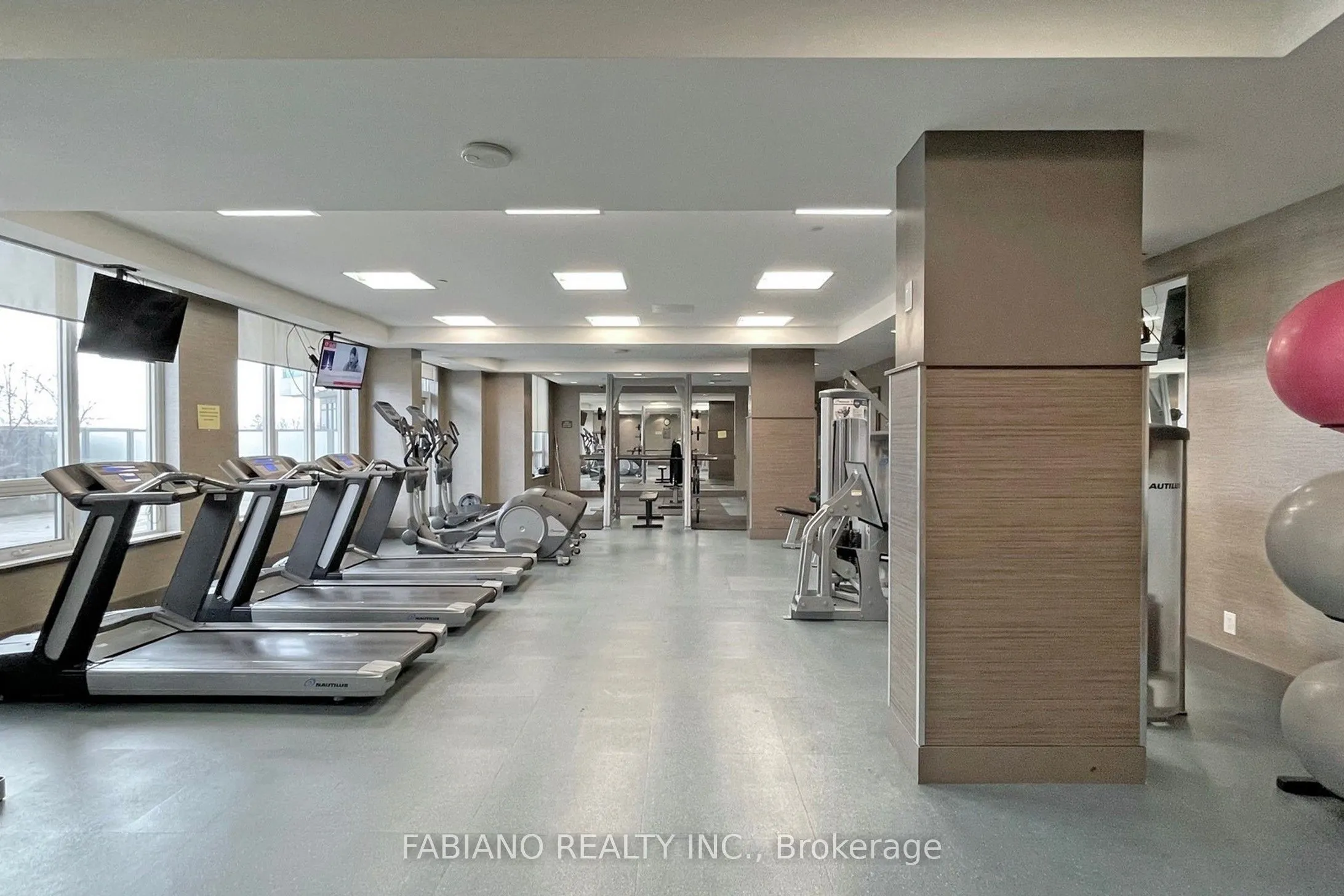 7171 Yonge Street, #2303
