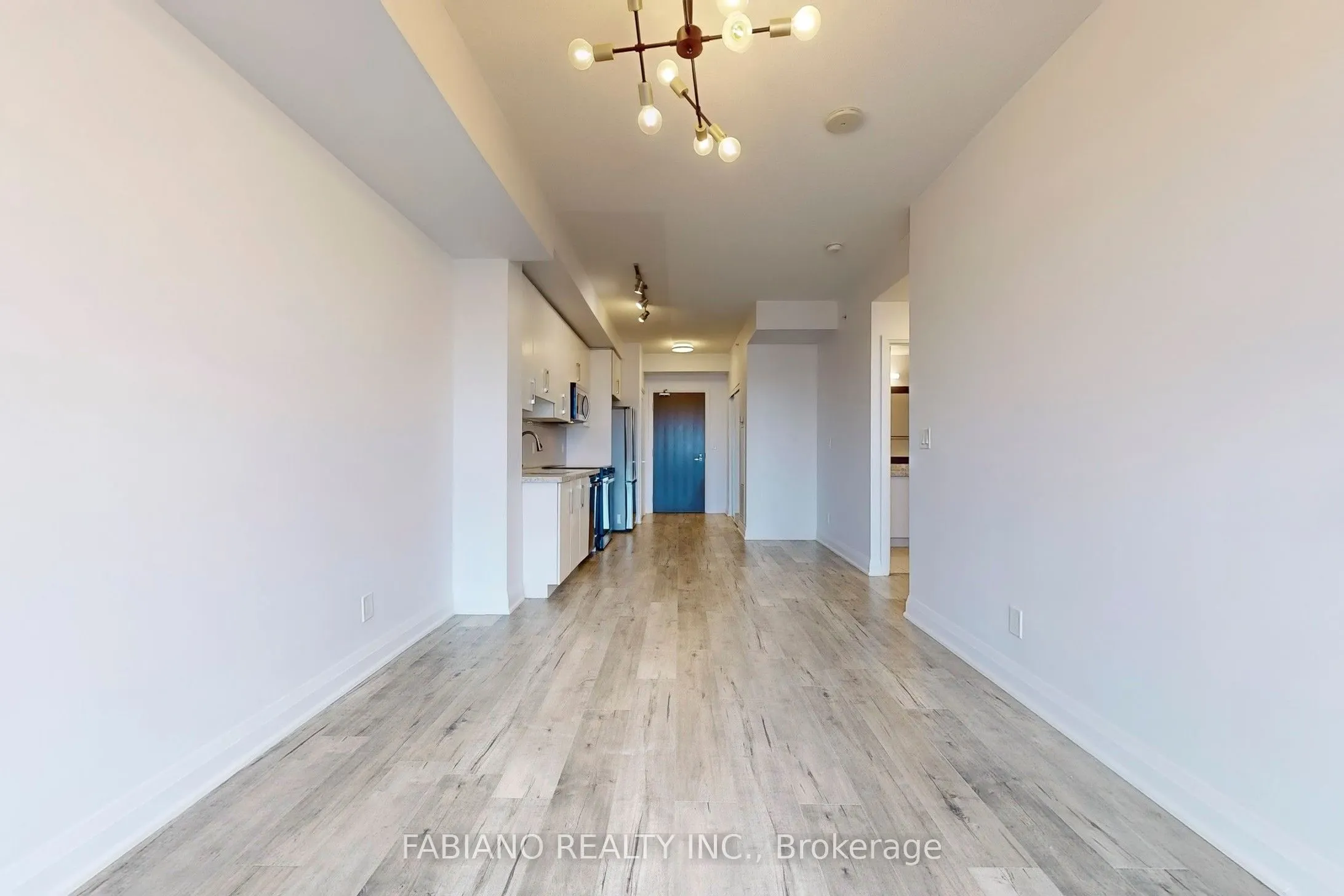 7171 Yonge Street, #2303