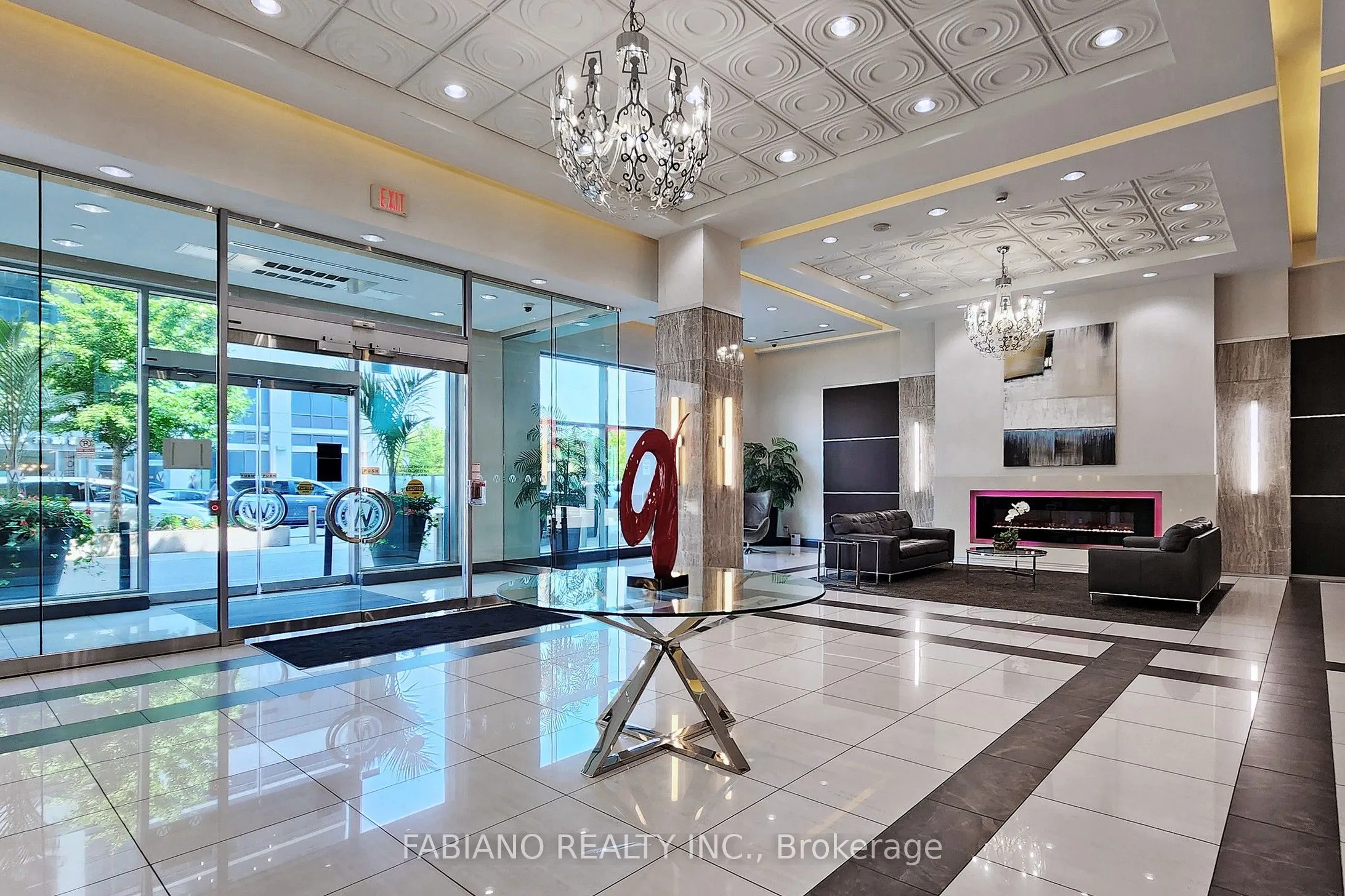 7171 Yonge Street, #2303