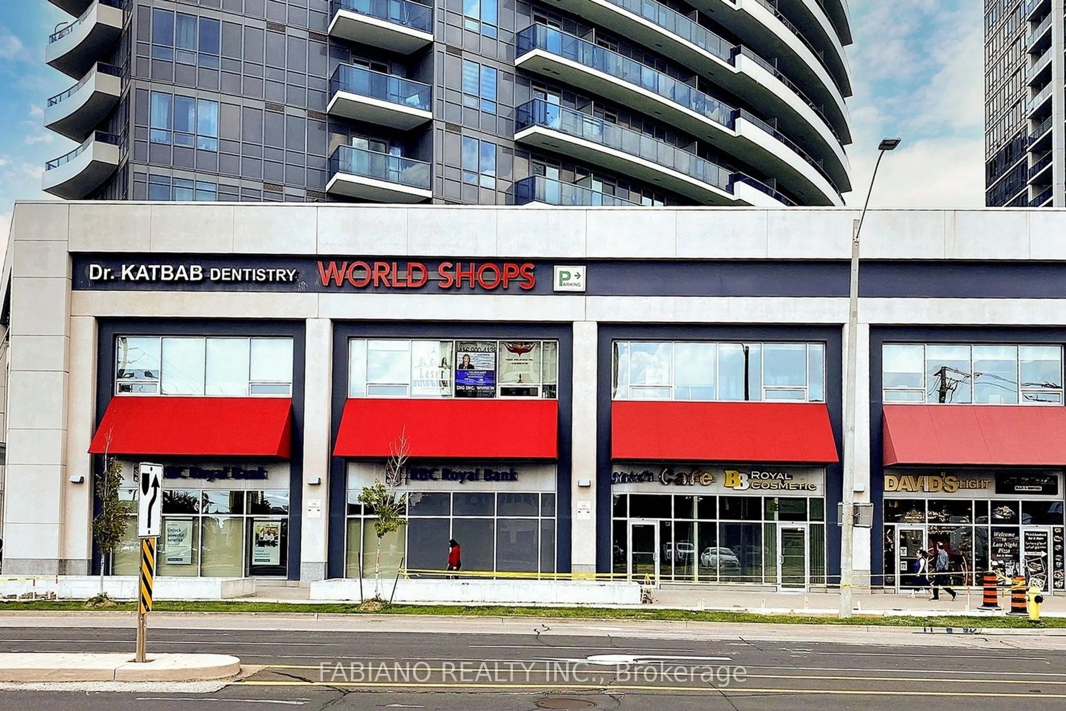 7171 Yonge Street, #2303