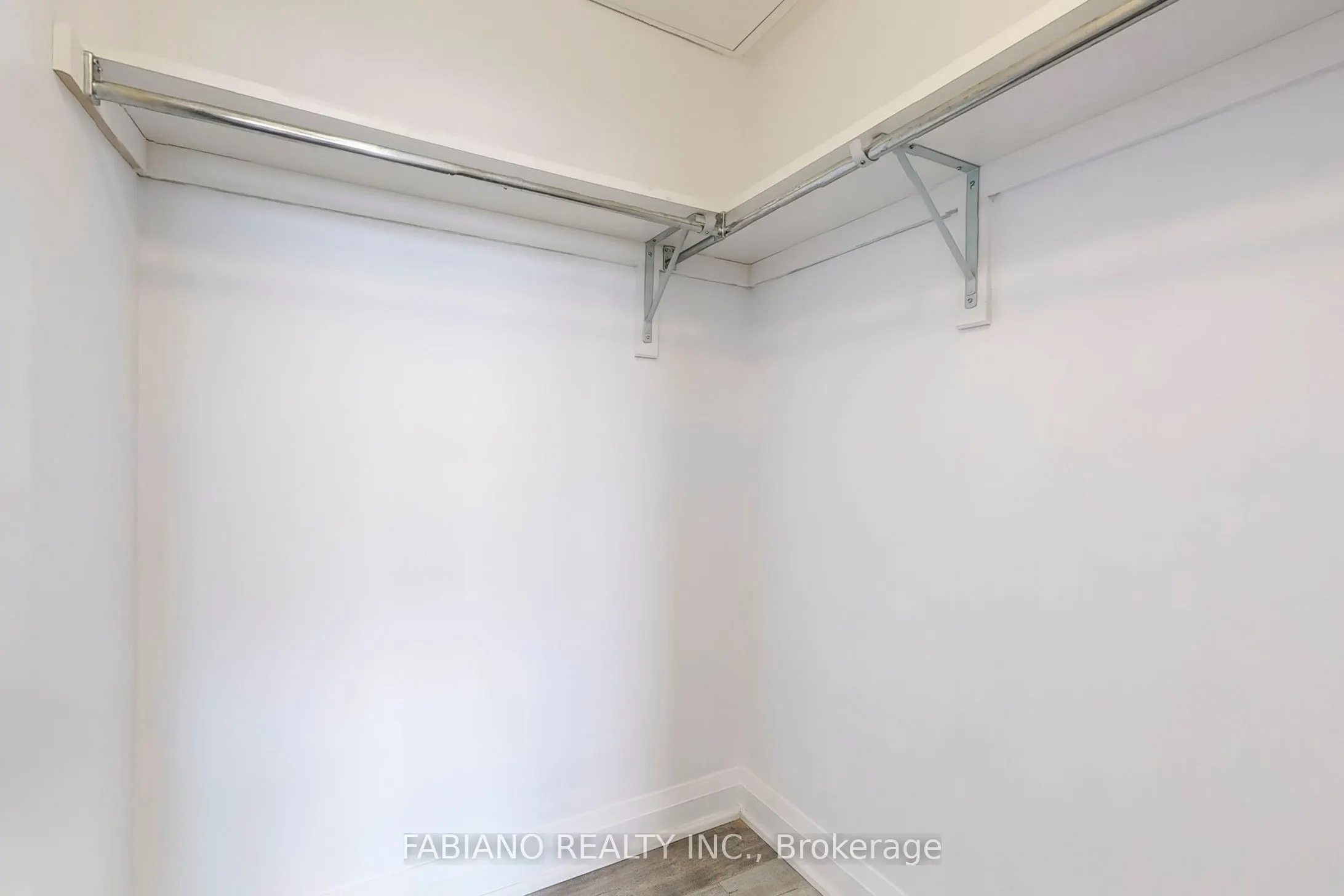 7171 Yonge Street, #2303