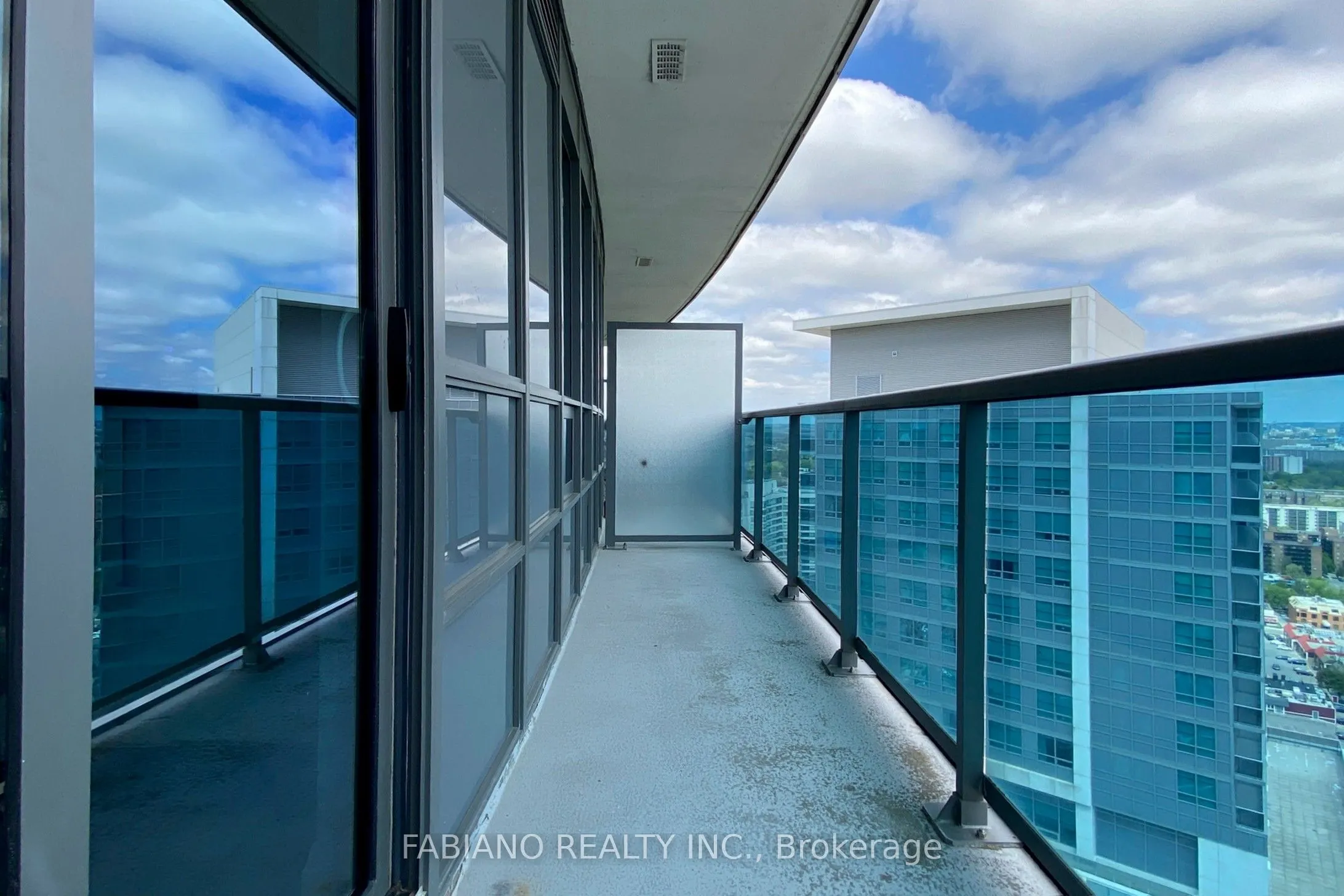 7171 Yonge Street, #2303