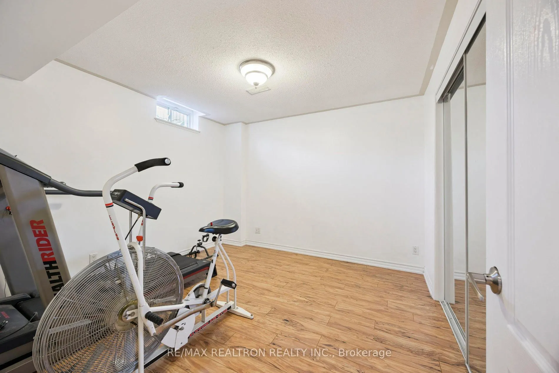 104 Preston Hill Crescent