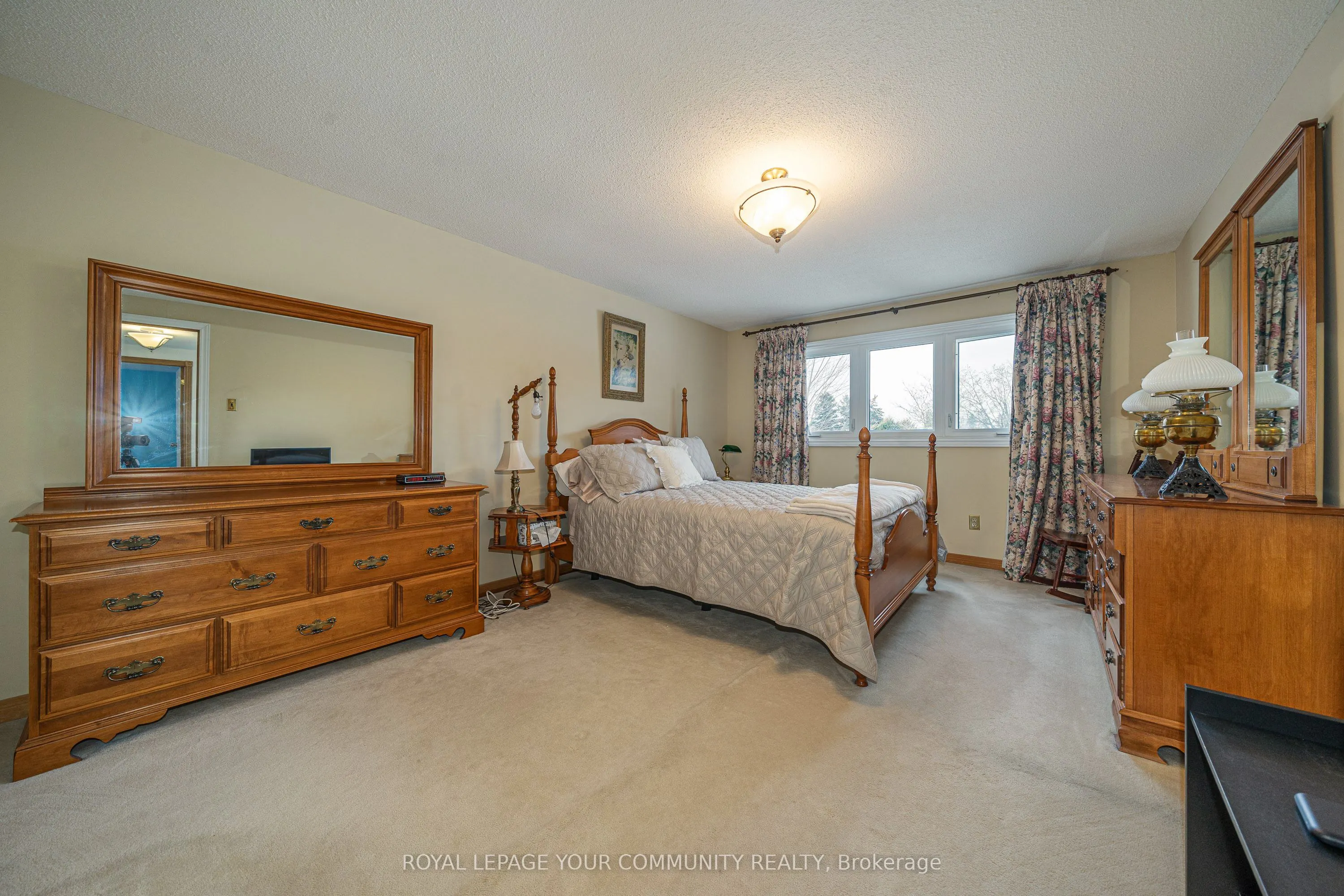79 Mayvern Crescent