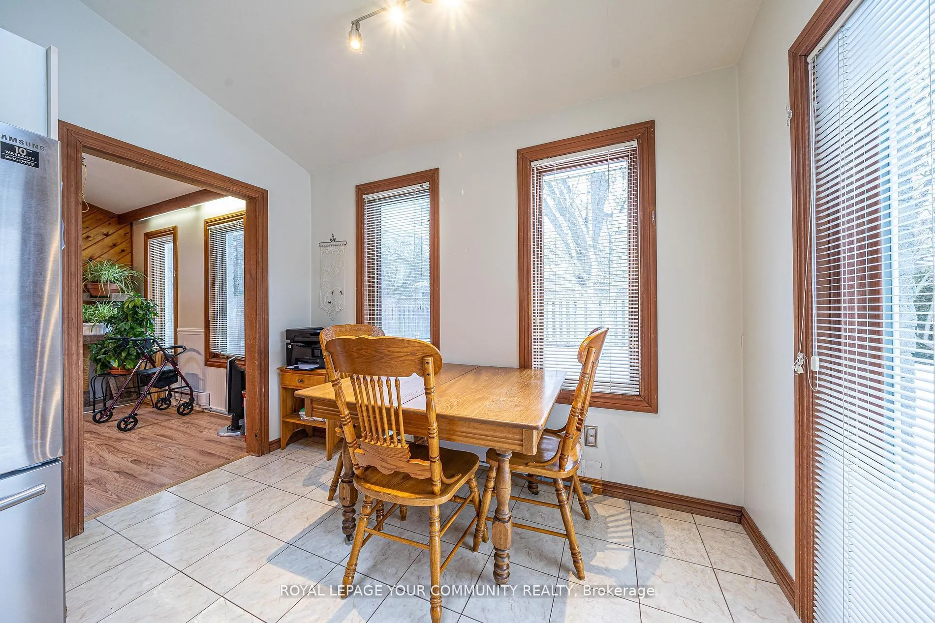 79 Mayvern Crescent