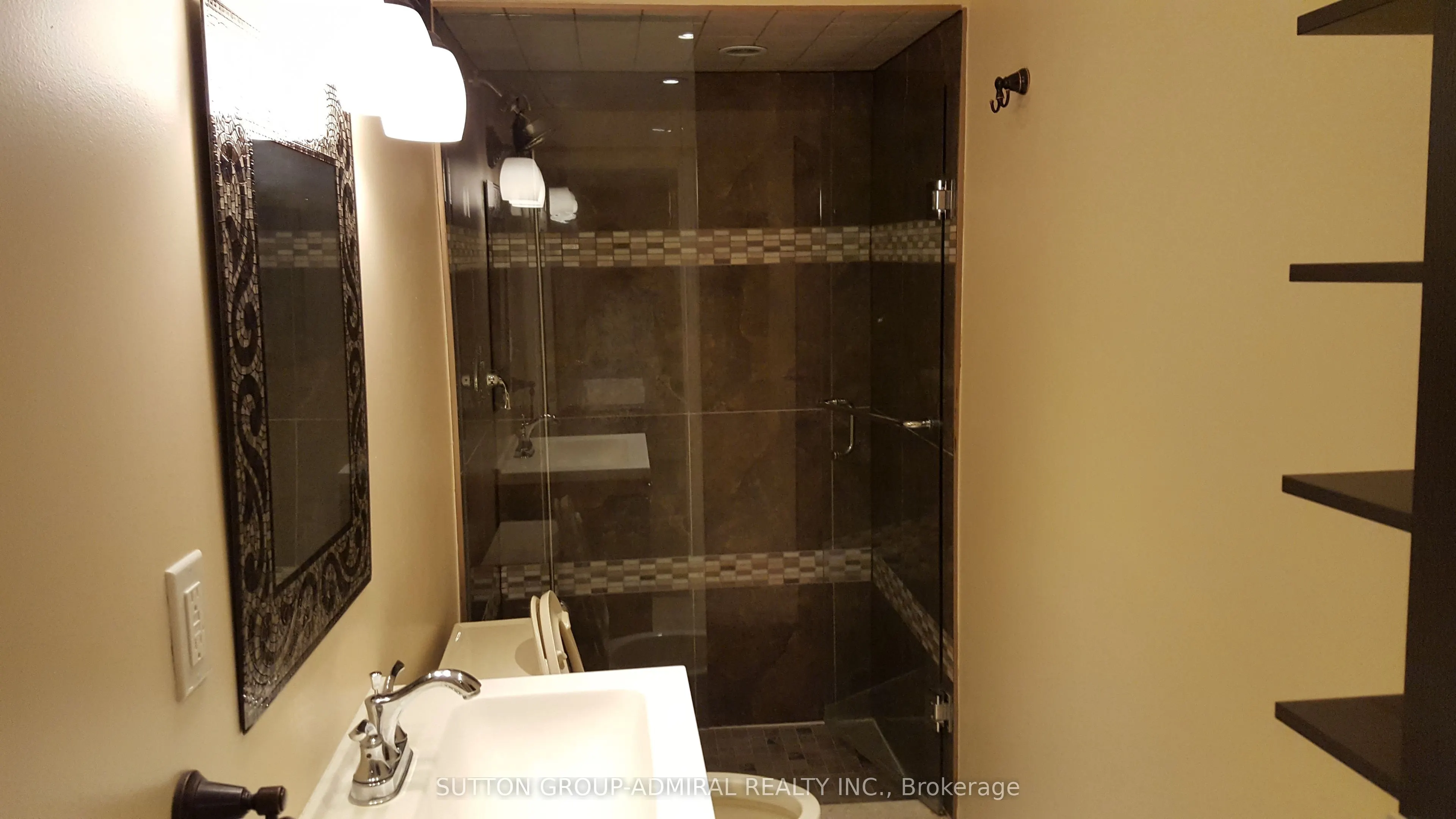 38 Park Lane Circle, #Bsmt