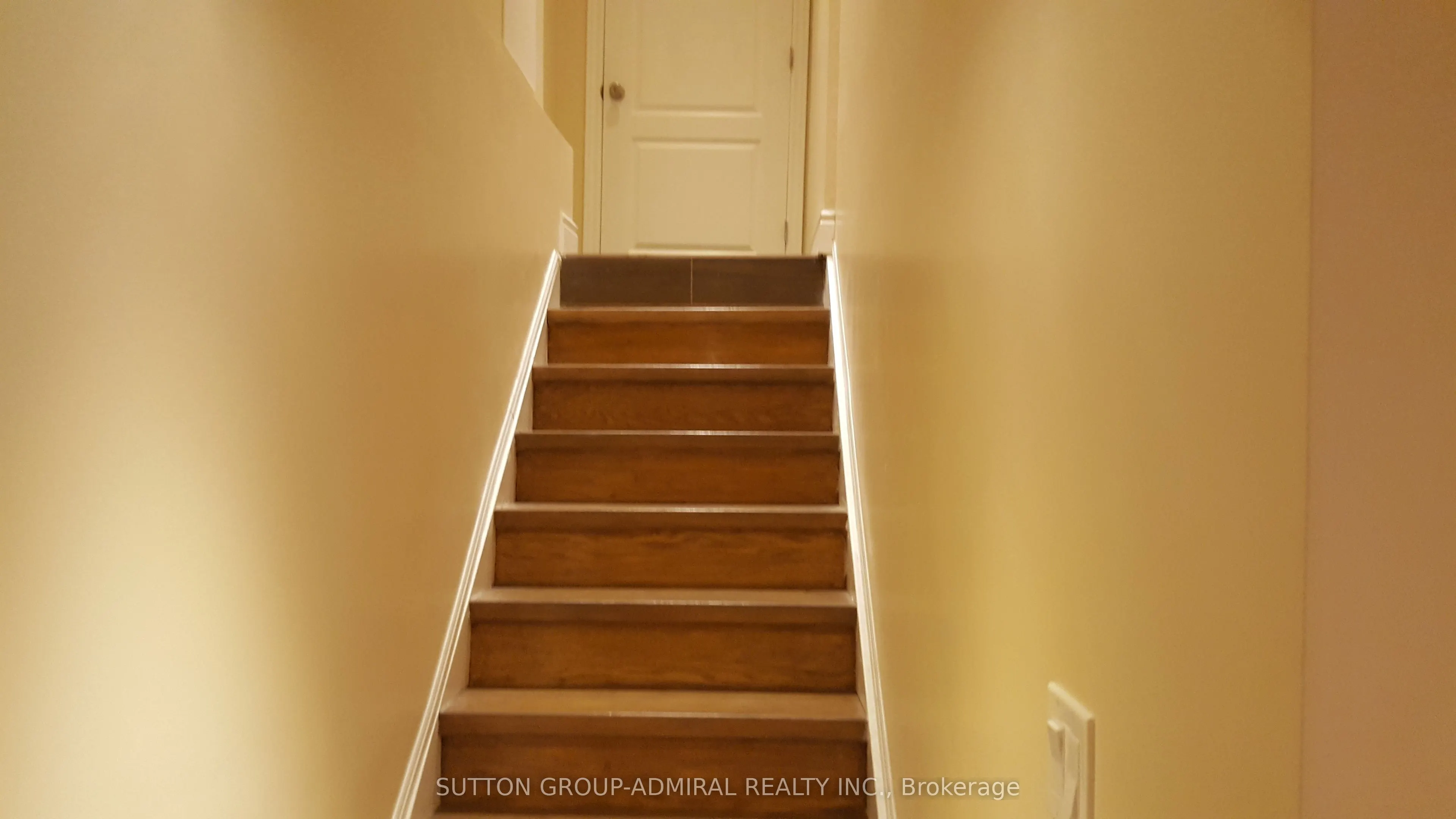 38 Park Lane Circle, #Bsmt