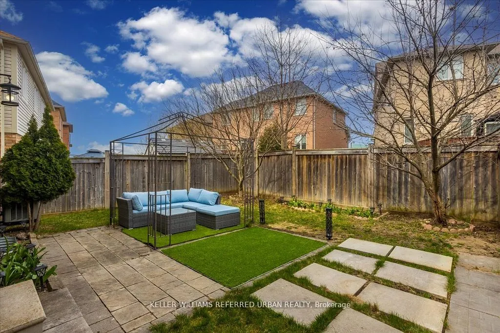 462 Reeves Way Boulevard