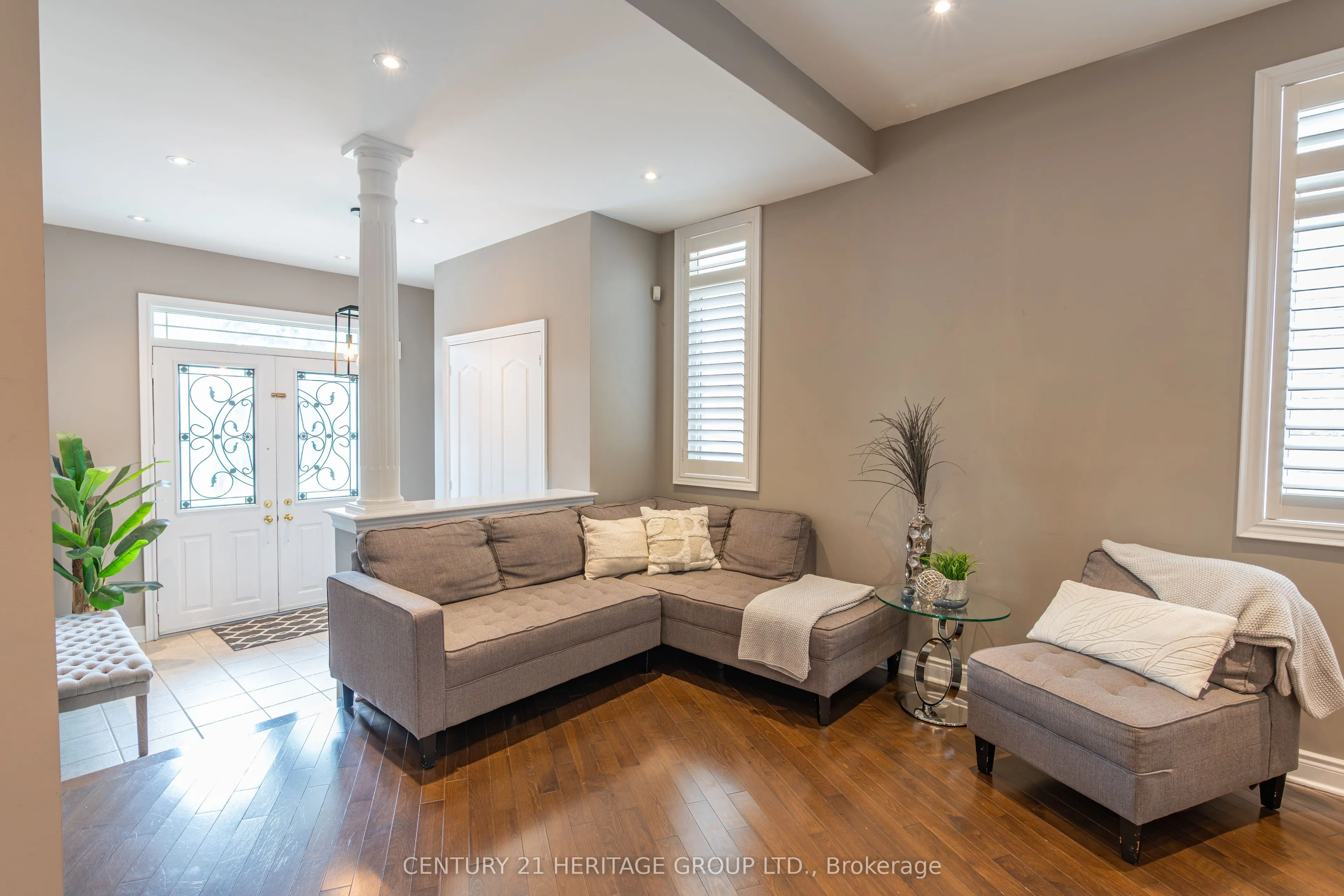 20 Altus Park Drive