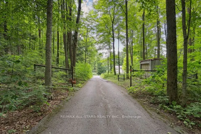 14586 York Durham Line Road