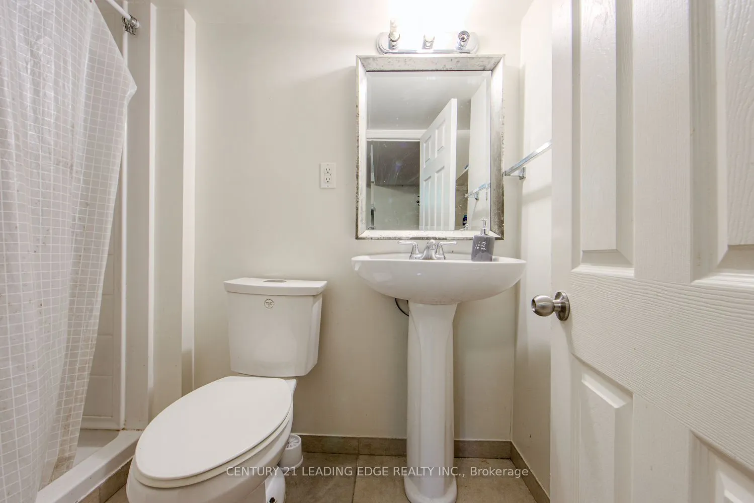 45 Wales Avenue, #Bsmt
