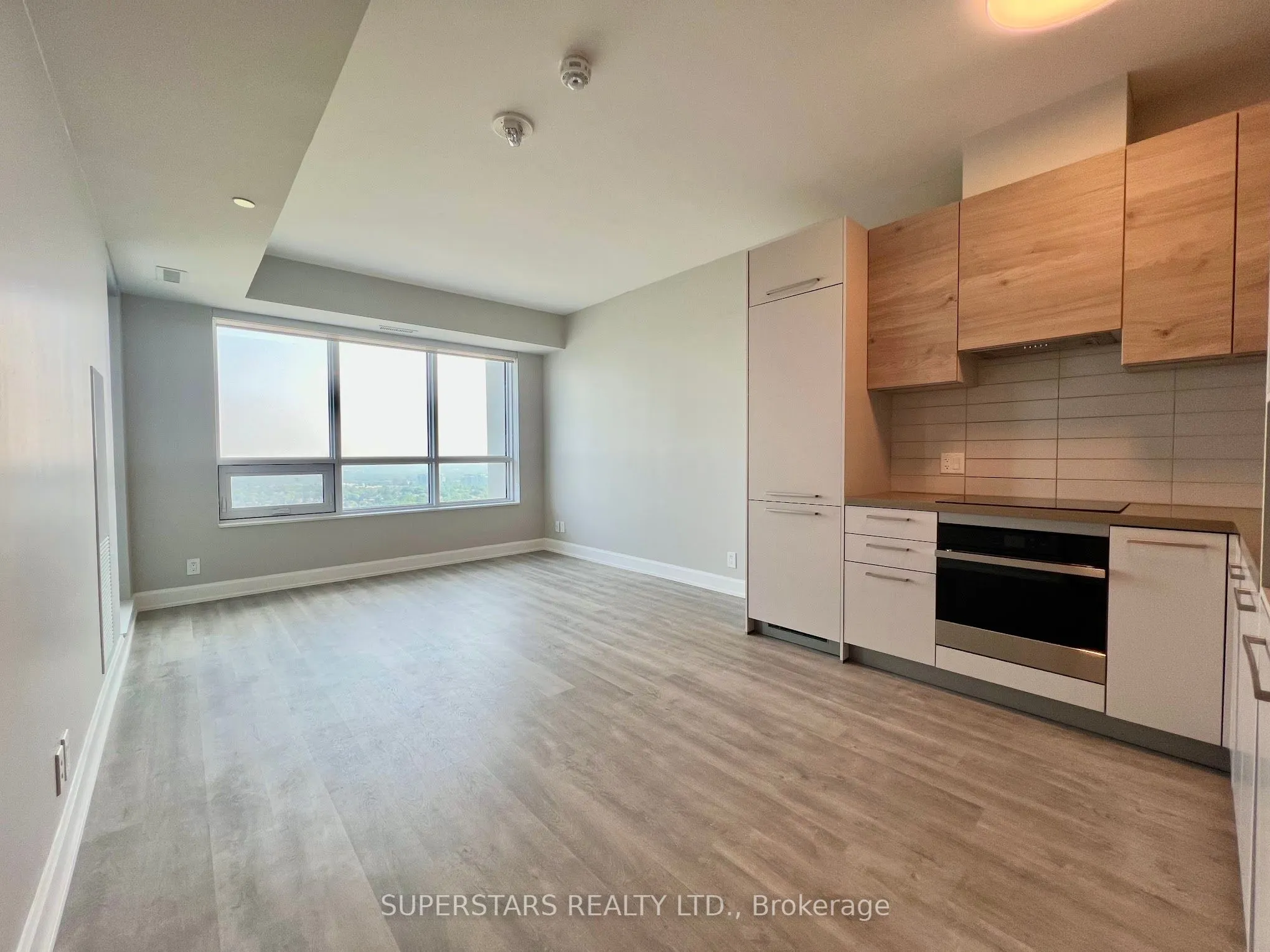 12 Gandhi Lane, #3008