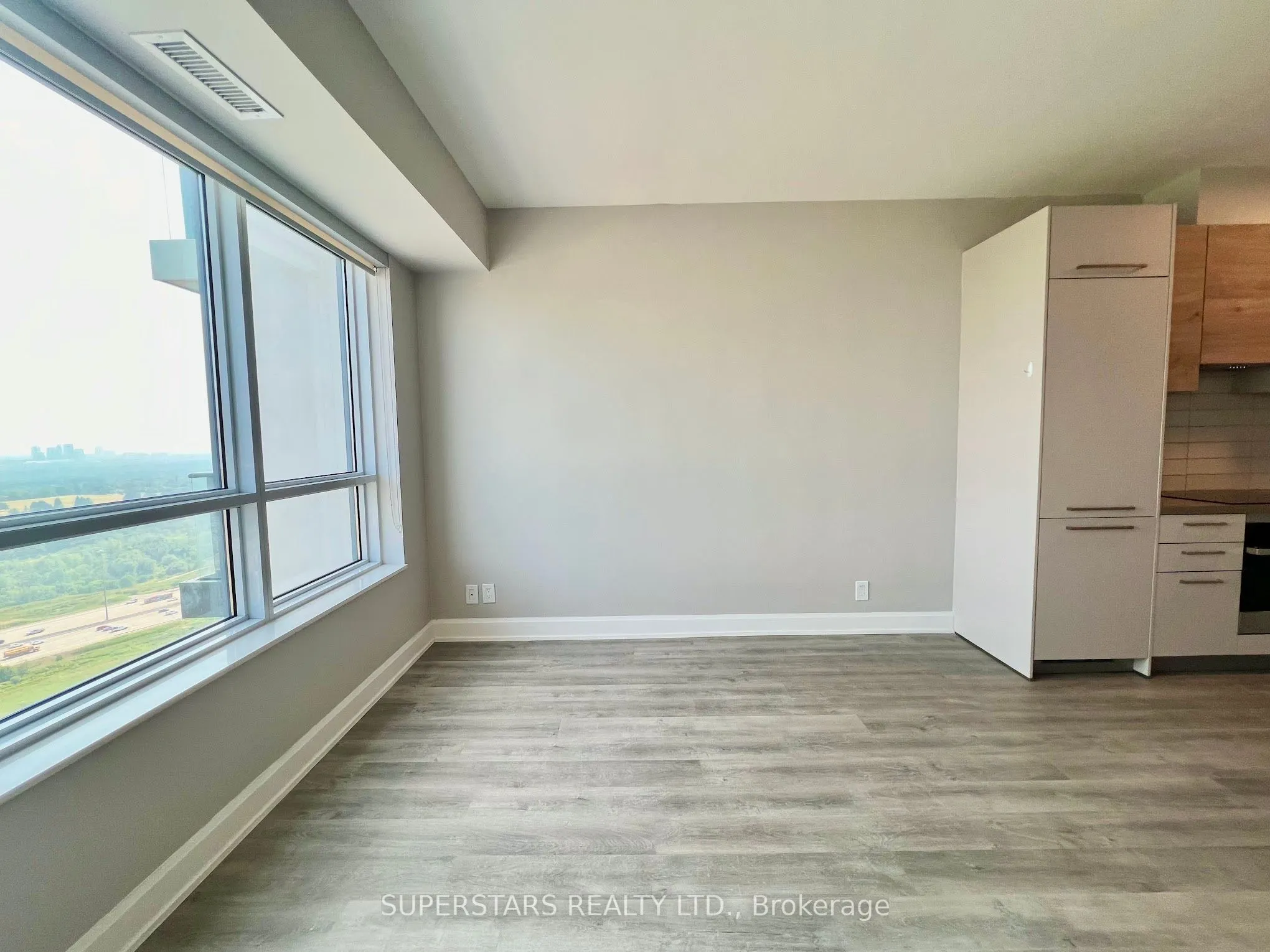 12 Gandhi Lane, #3008