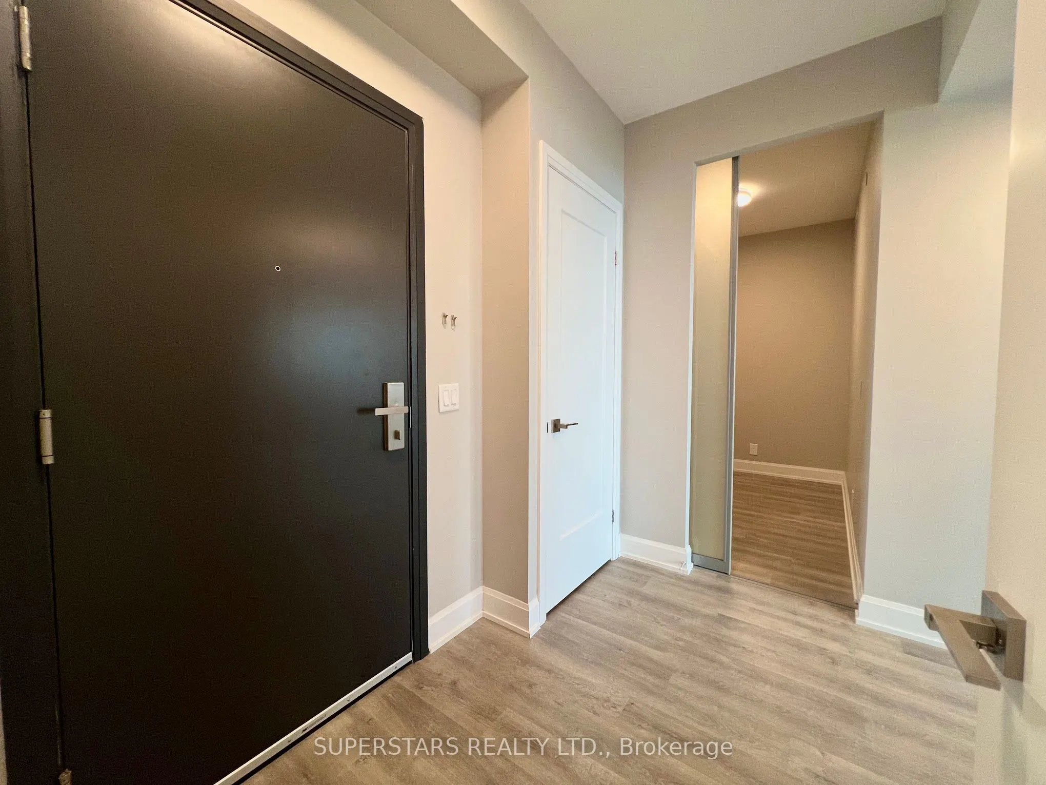 12 Gandhi Lane, #3008