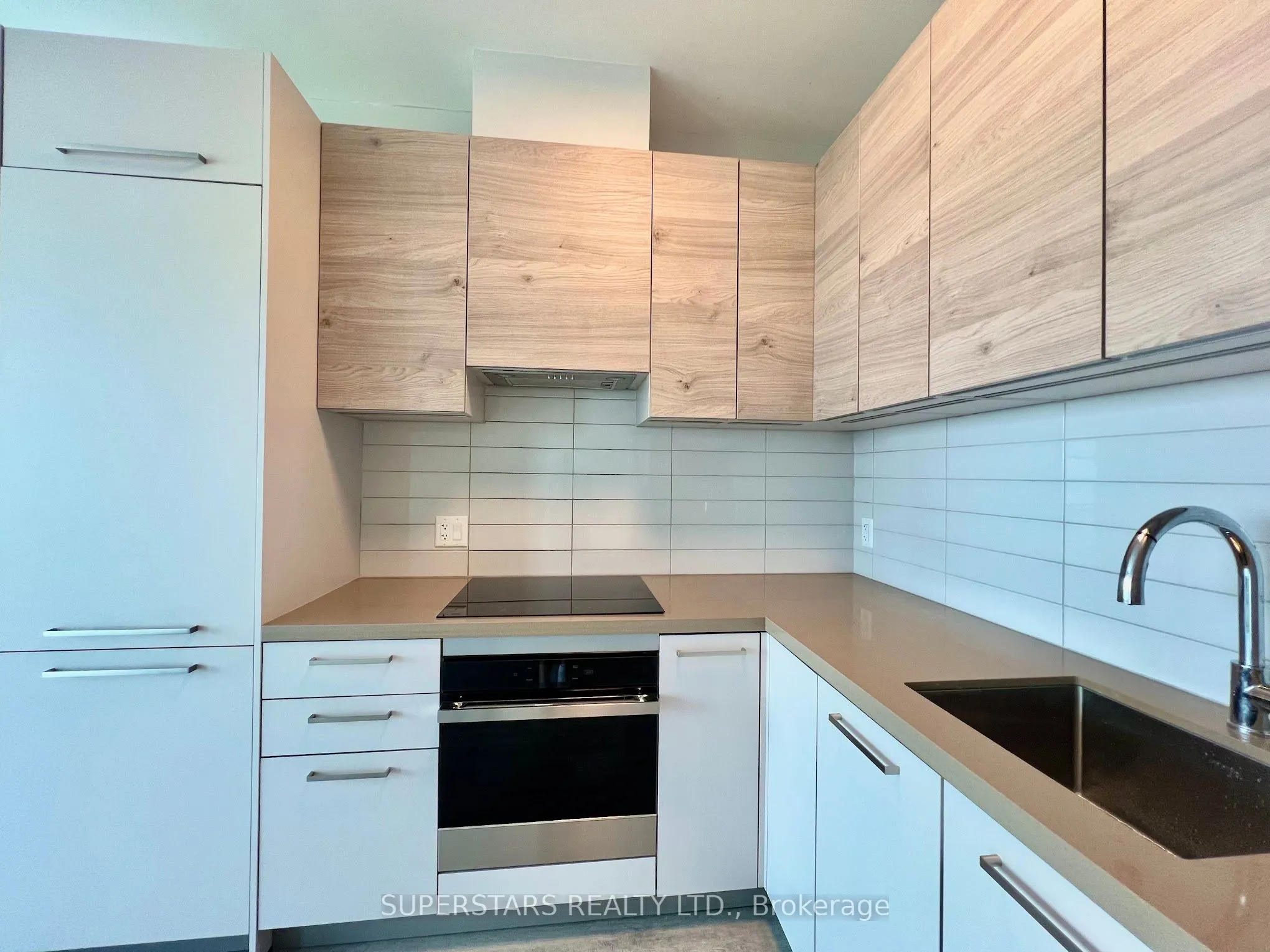12 Gandhi Lane, #3008