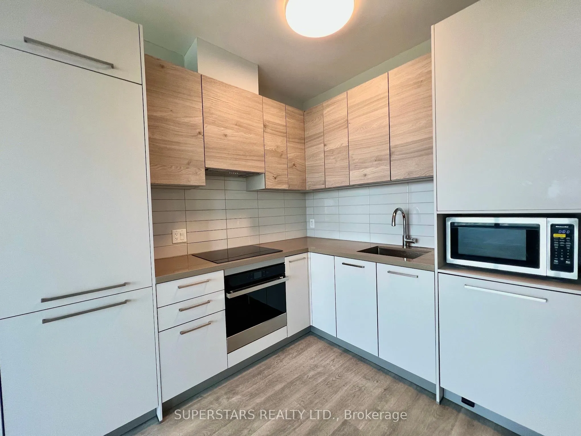 12 Gandhi Lane, #3008