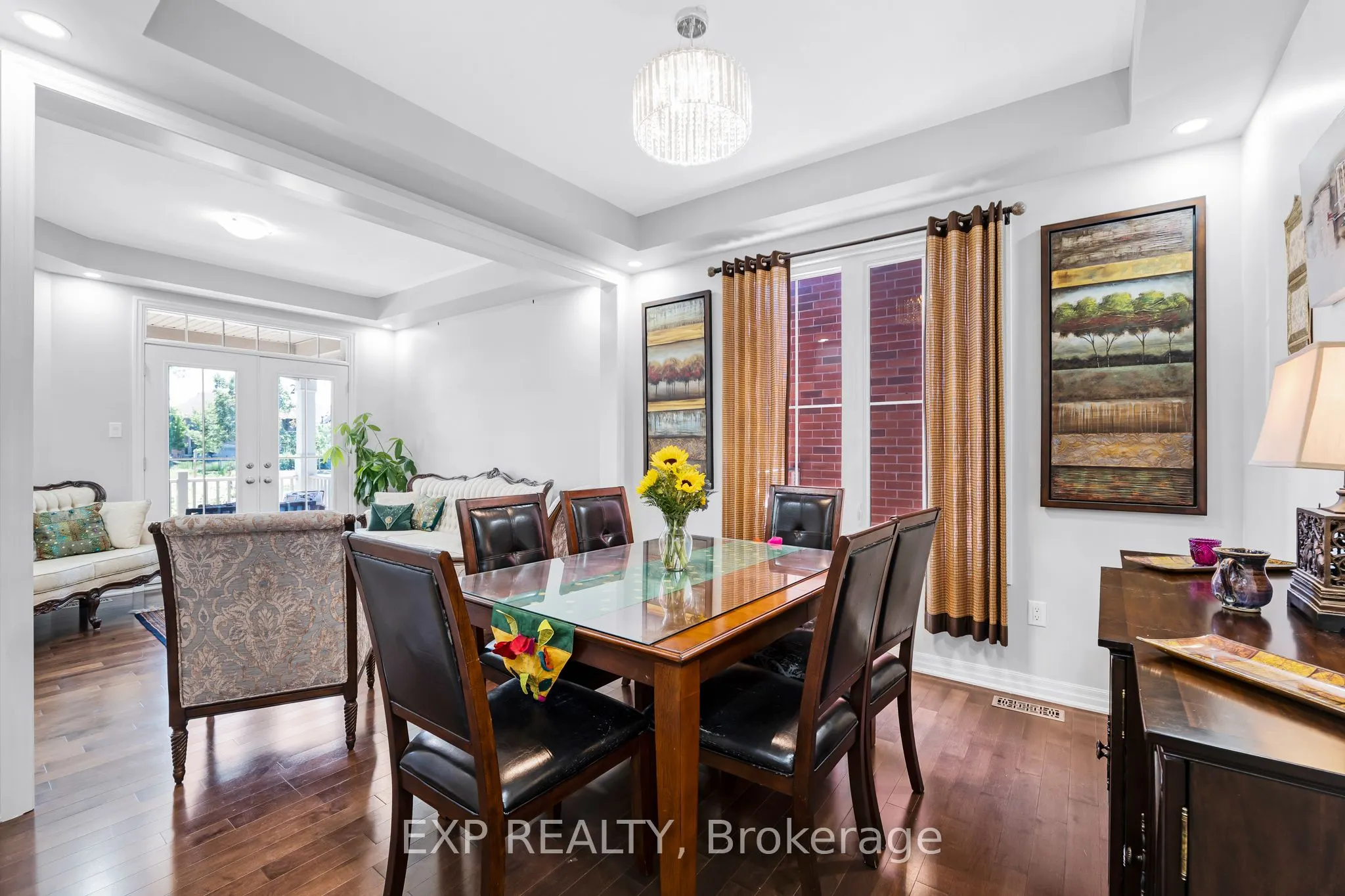 79 Bulmer Crescent
