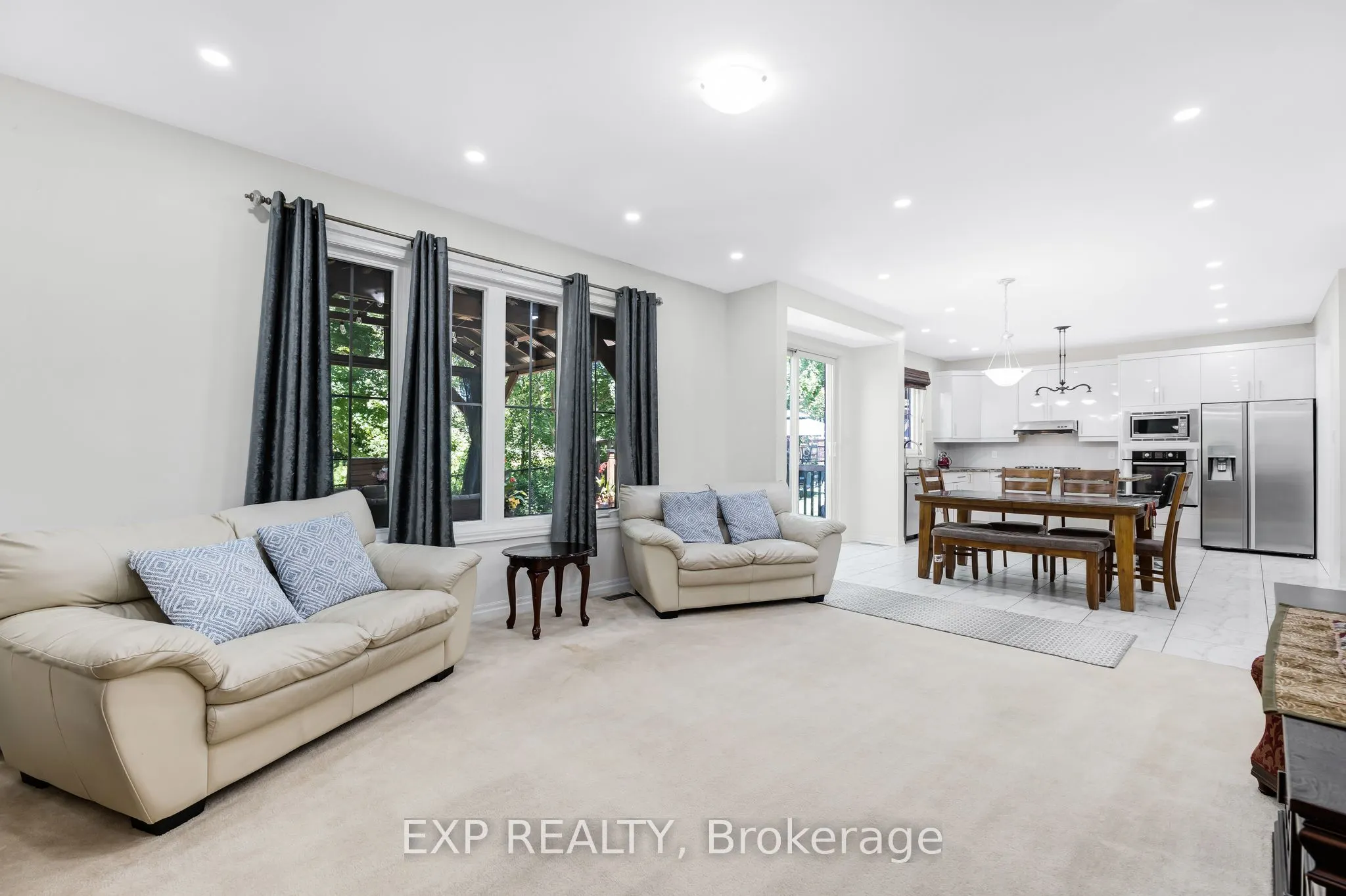 79 Bulmer Crescent
