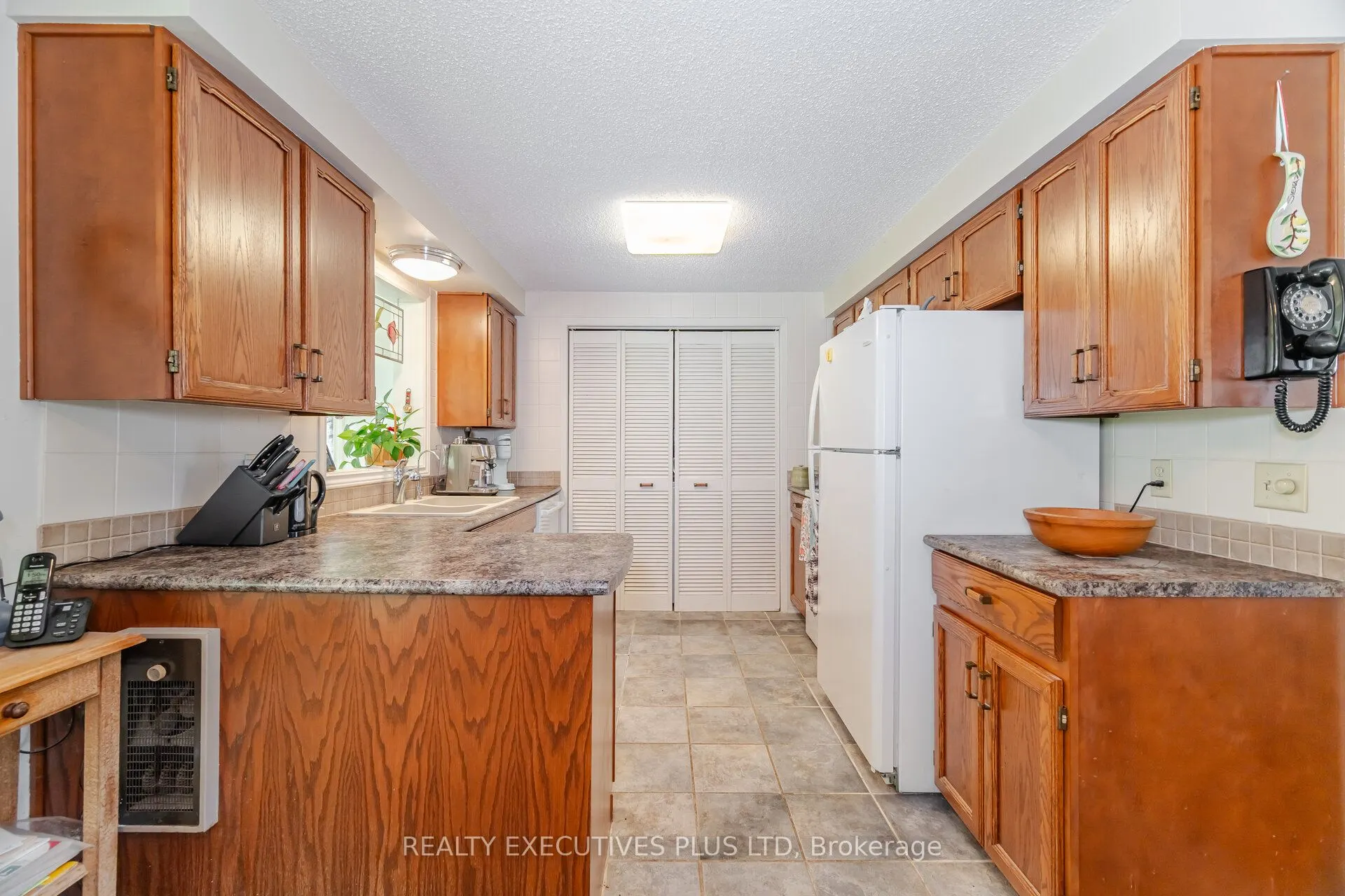 3 Pineview Court